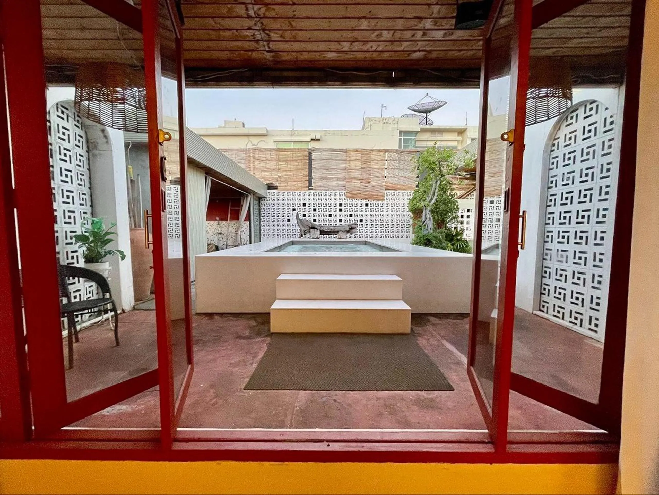 Bedroom in Blu Cabin Ari Stylish Gay Poshtel
