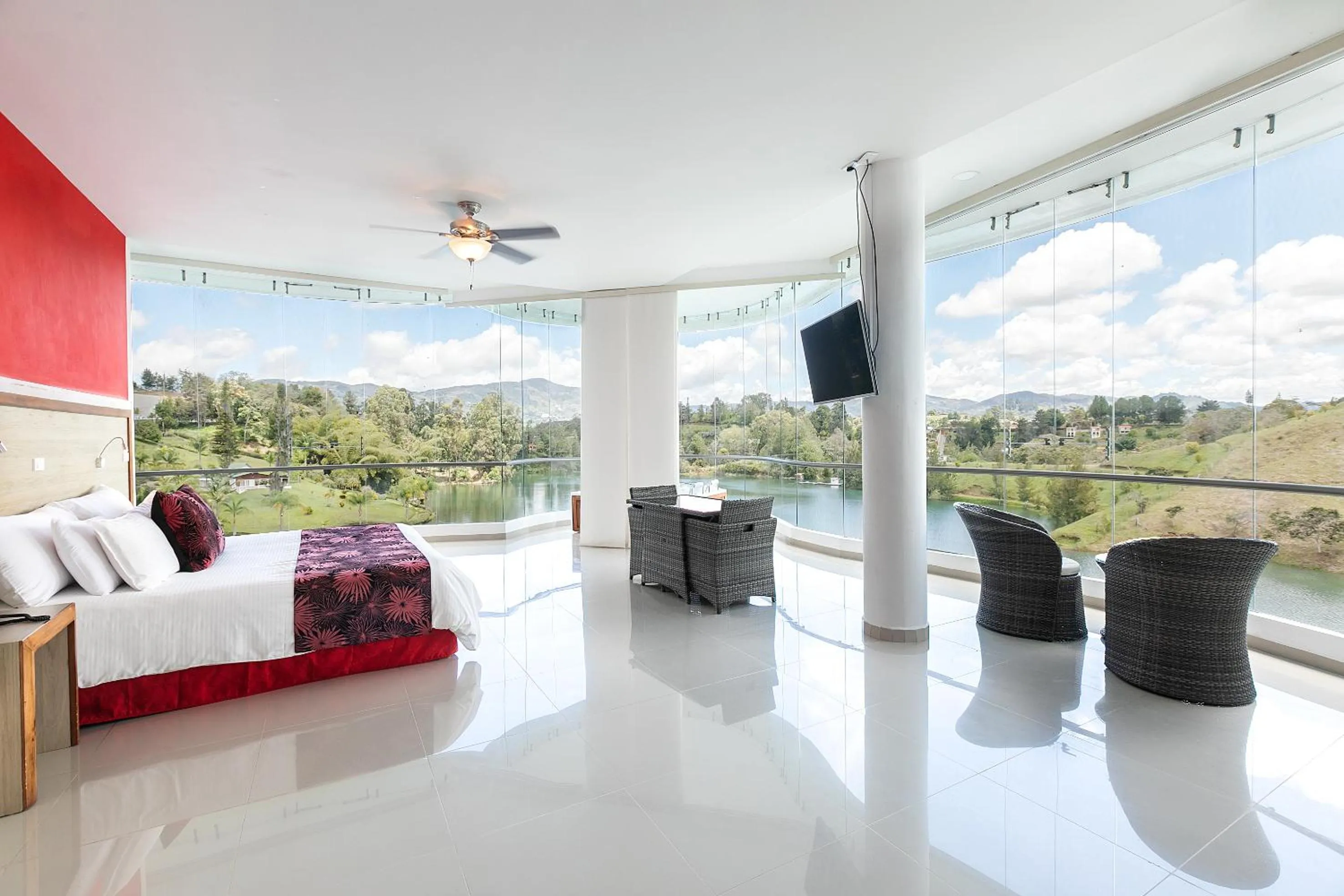 Lake view in Hotel Los Recuerdos