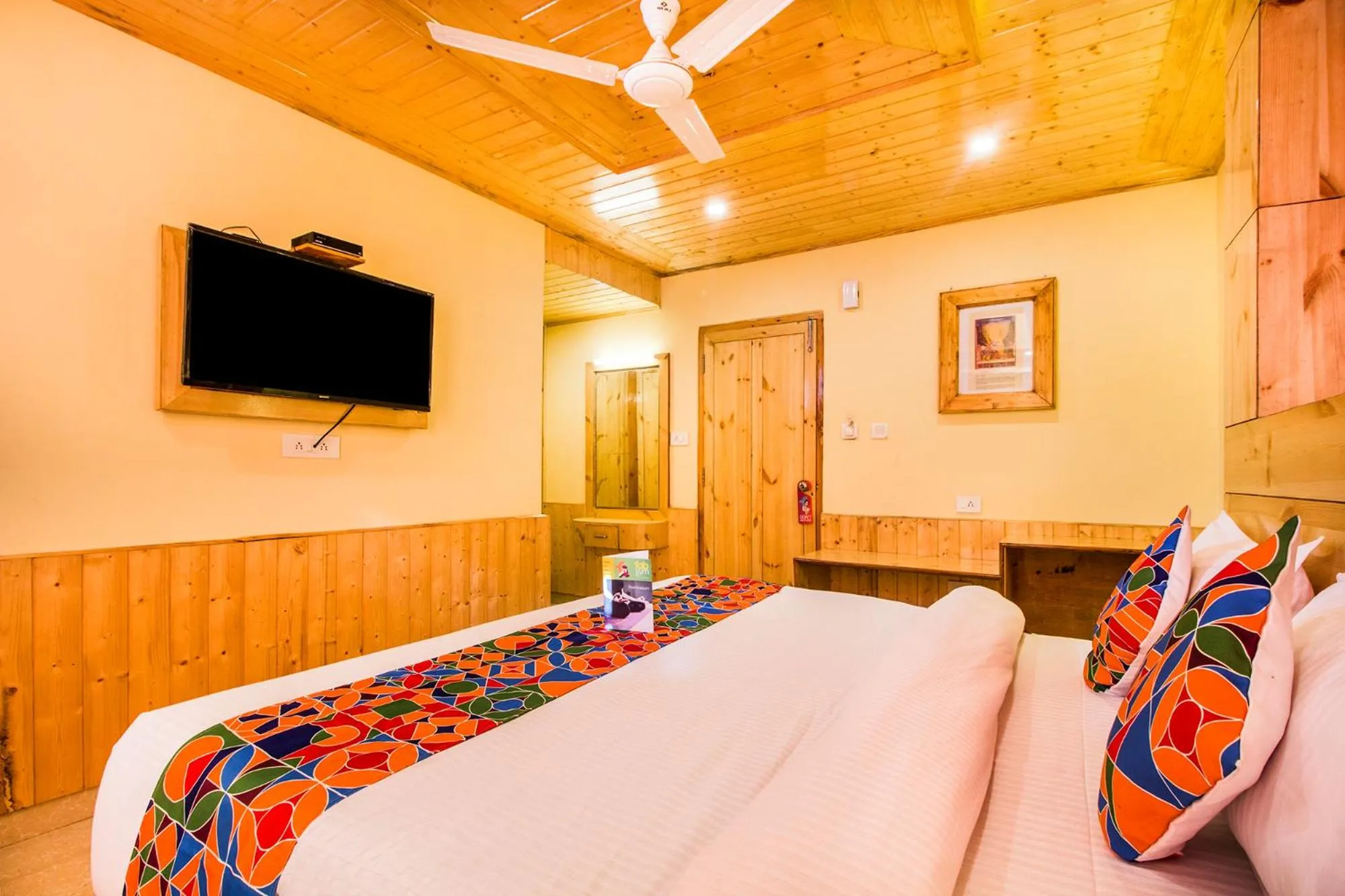 Bedroom, Bed in FabHotel Shami Inn Naggar Road