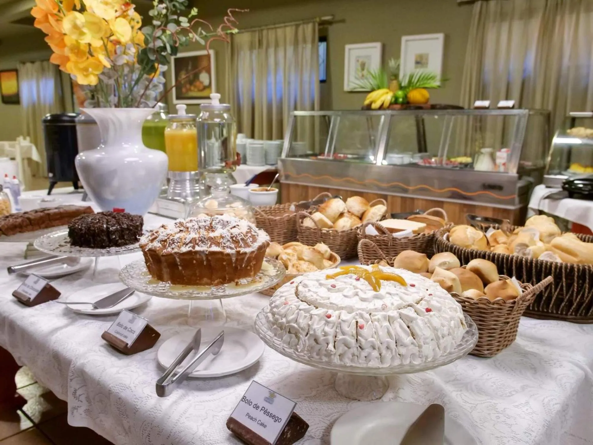 Food and drinks in Hotel Paraíso das Águas Bonito
