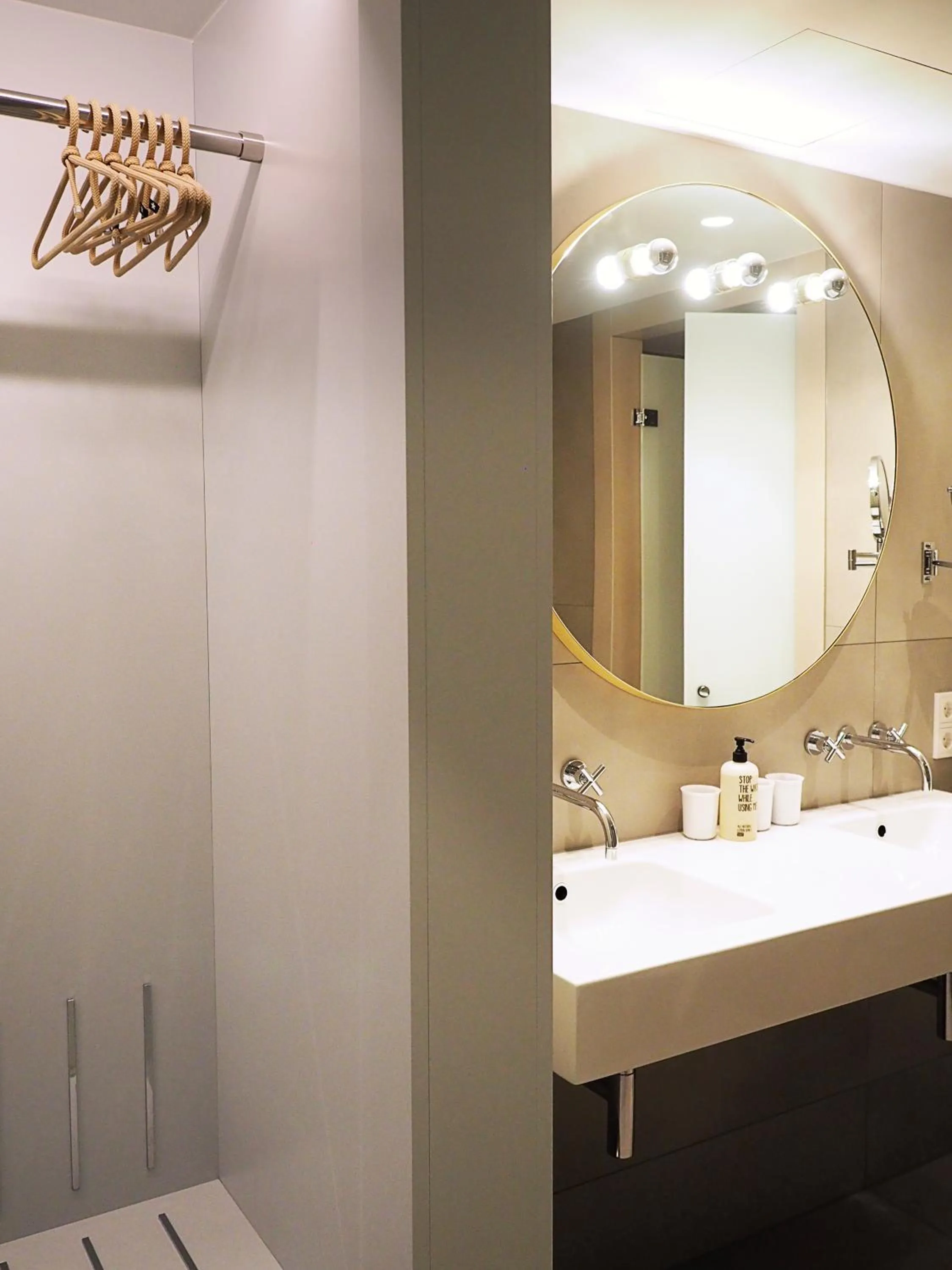 Bathroom in Jugend- und Familienhotel Augustin