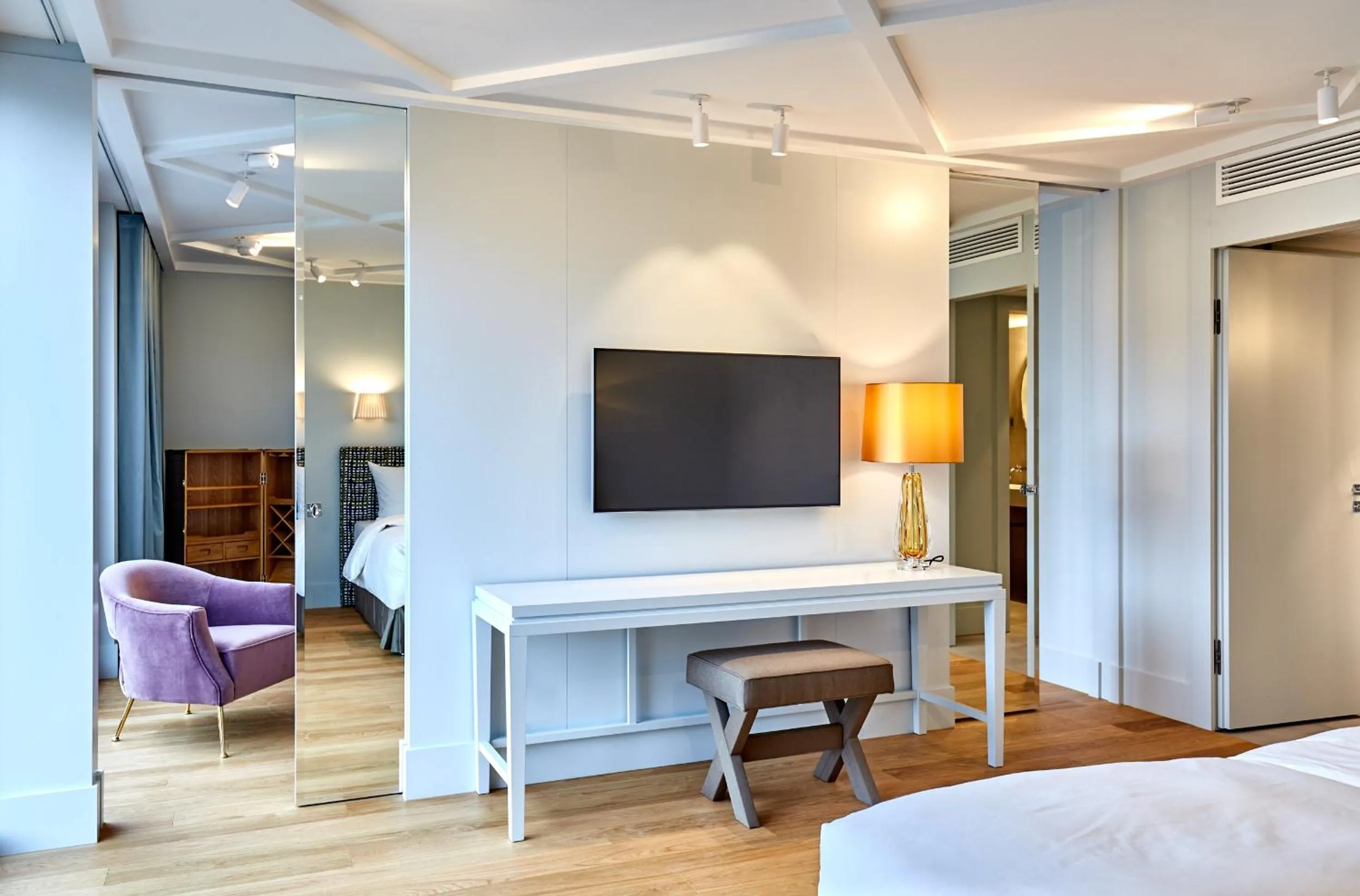 Staff, Bed in Jugend- und Familienhotel Augustin