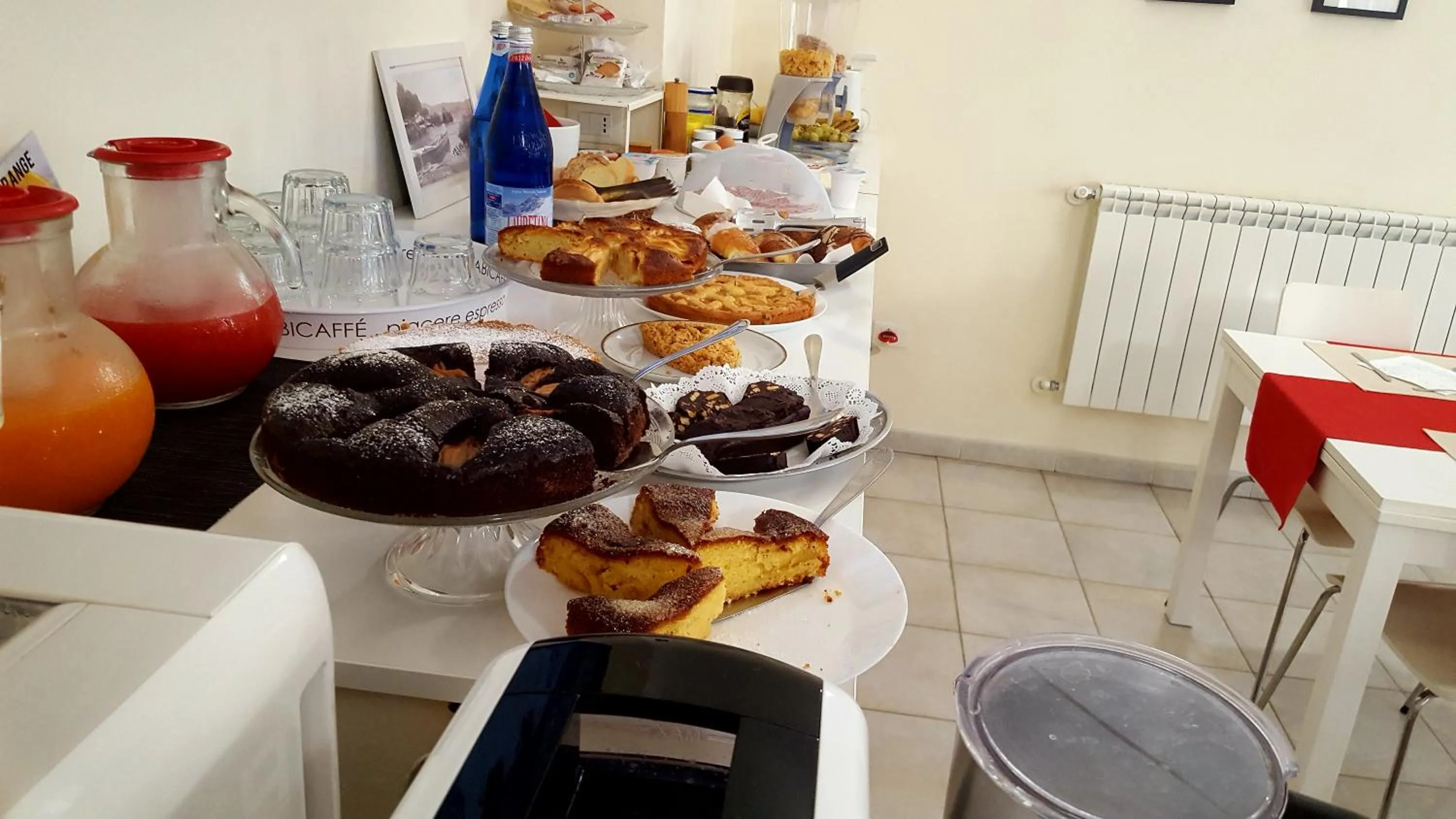 Buffet breakfast in Hotel Sauro