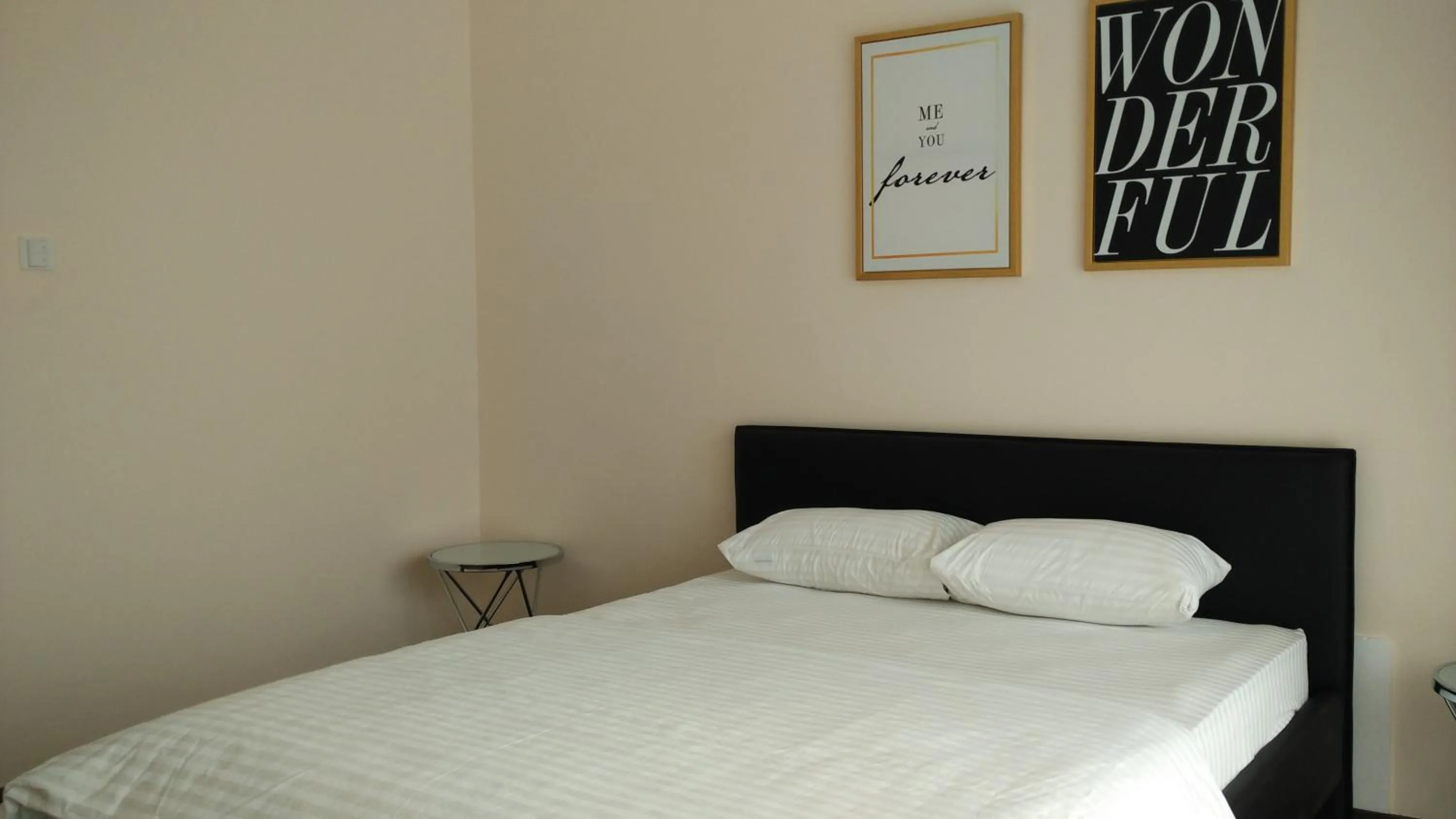 Bedroom, Bed in SleepRest @ Nagoya Valley