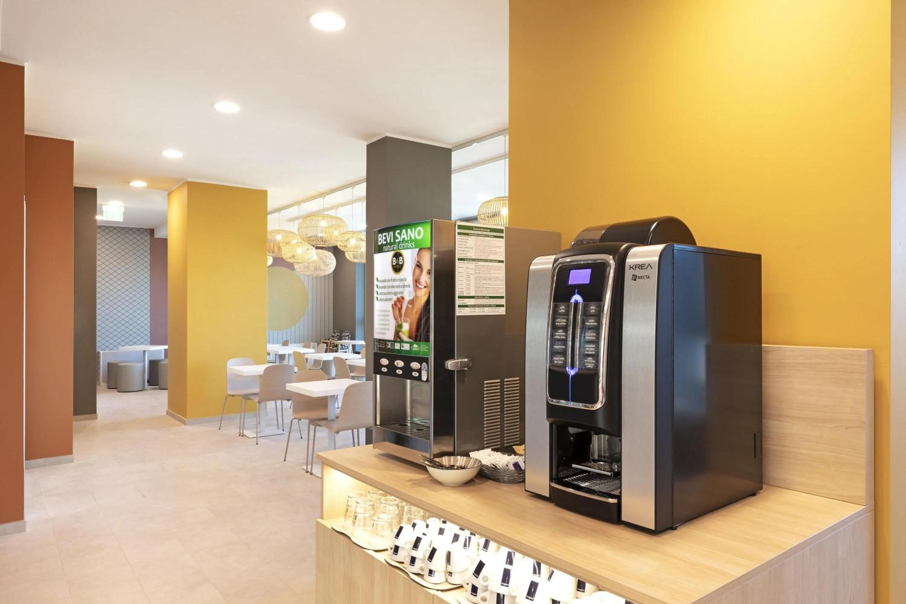 Lounge or bar in B&B Hotel Roma Fiumicino Aeroporto Fiera 1