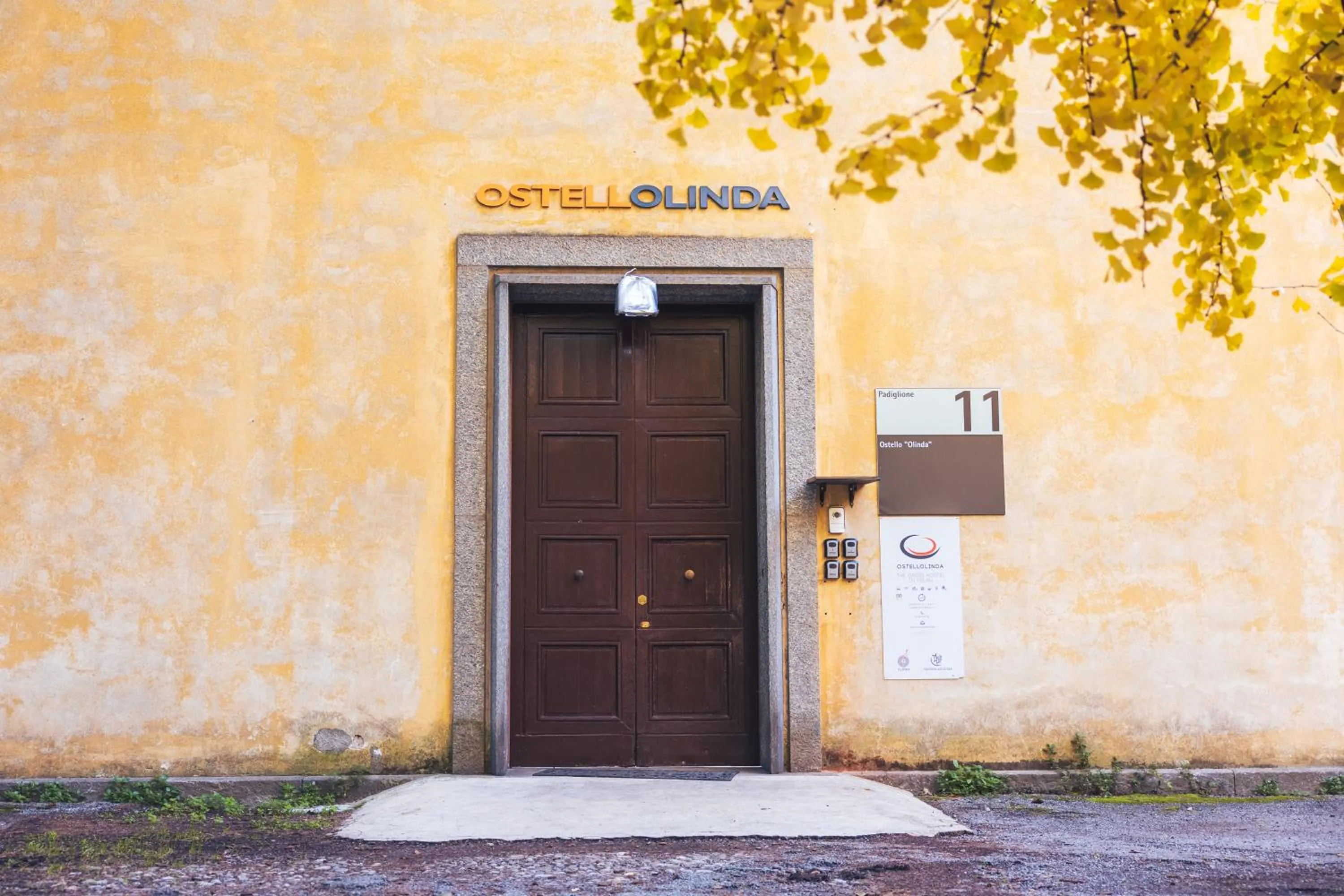 Facade/entrance in OstellOlinda