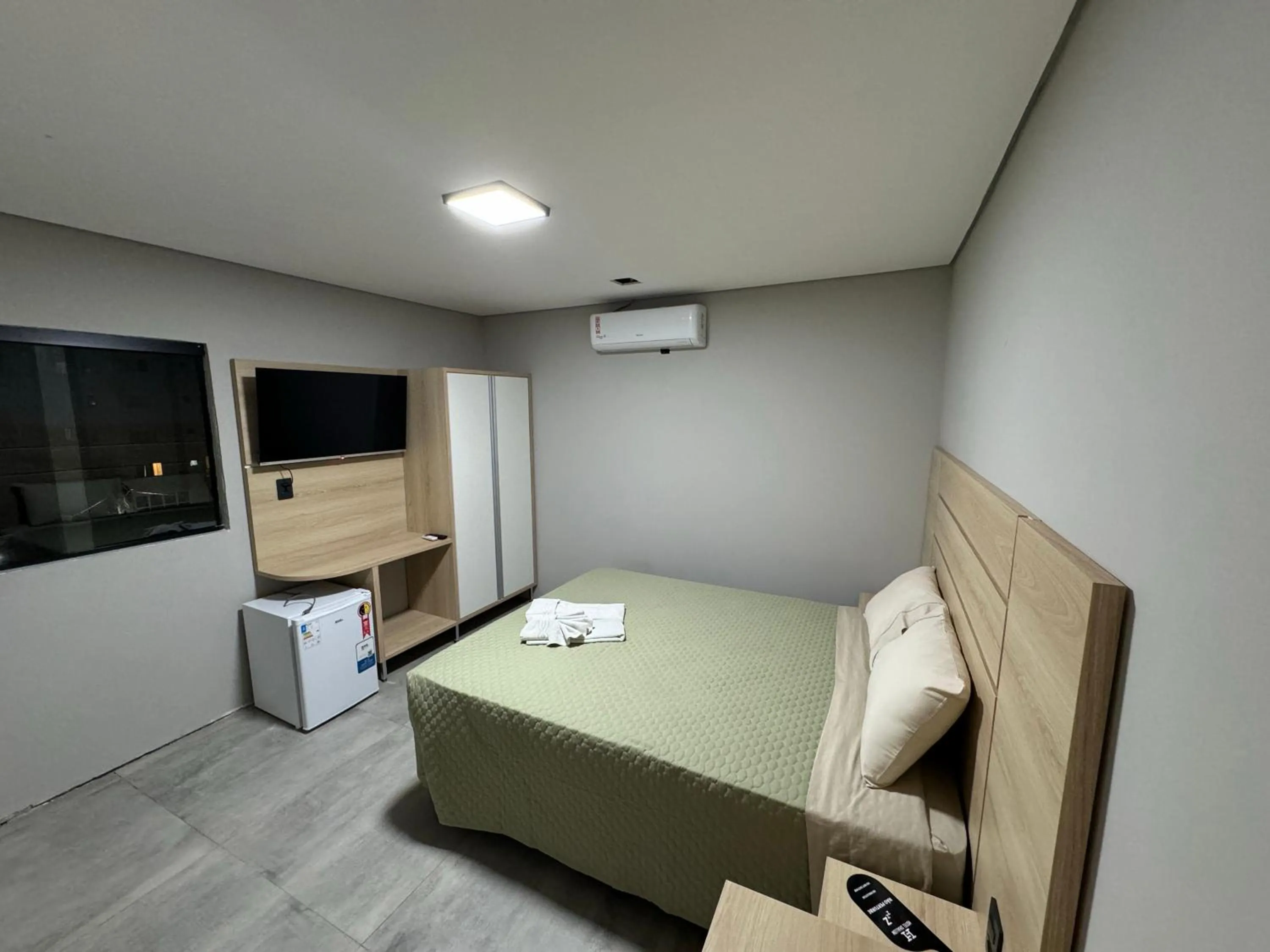 Bed in Shallom Hotel