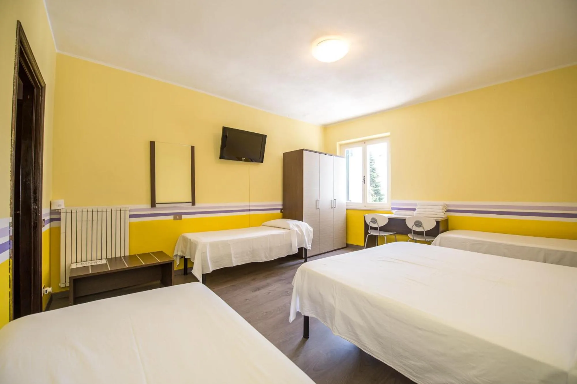 Photo of the whole room, Bed in Hotel Terranova