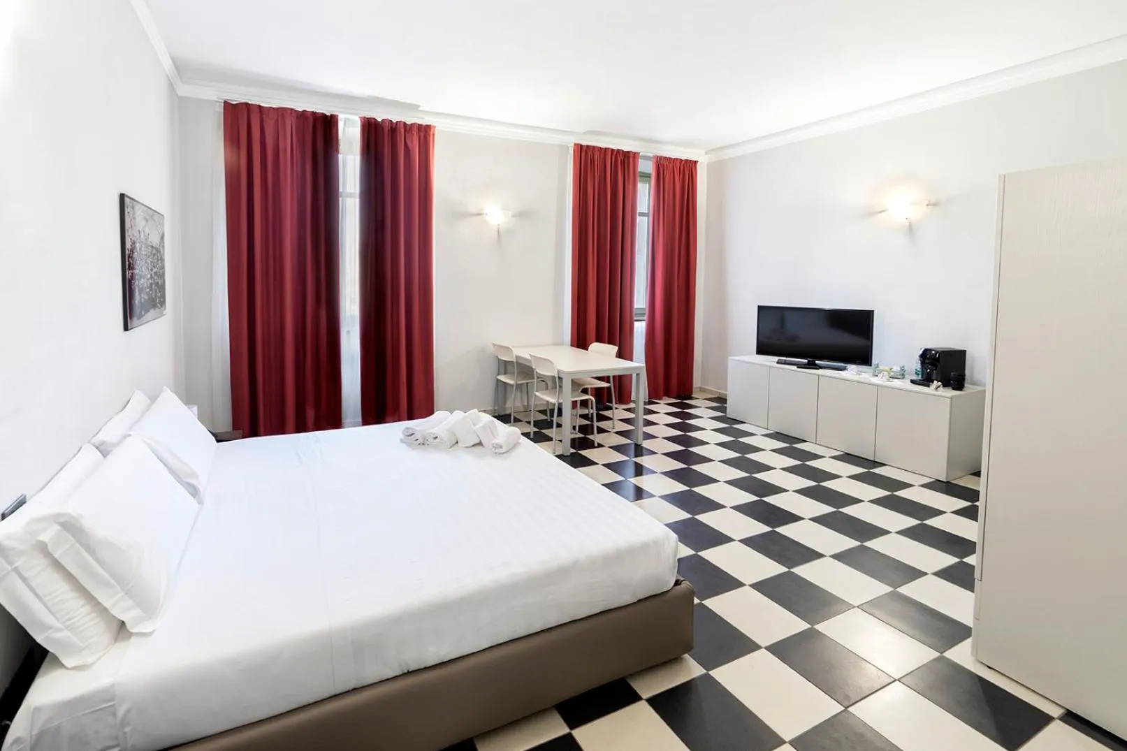 TV and multimedia, Bed in Cascina Marchesa