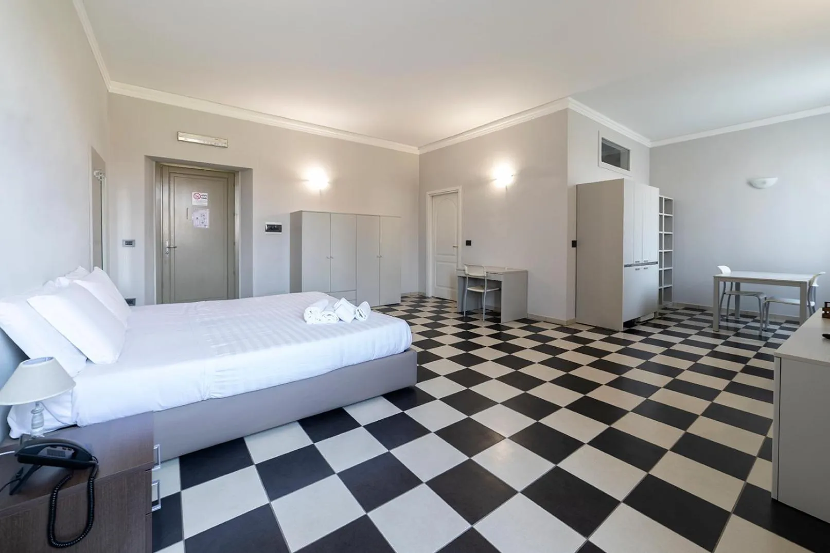 Photo of the whole room, Bed in Cascina Marchesa