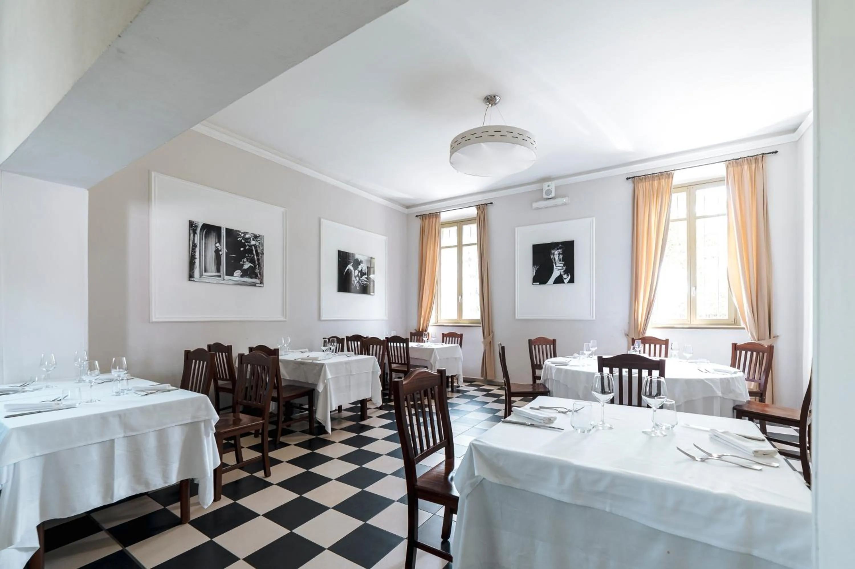 Restaurant/places to eat in Cascina Marchesa