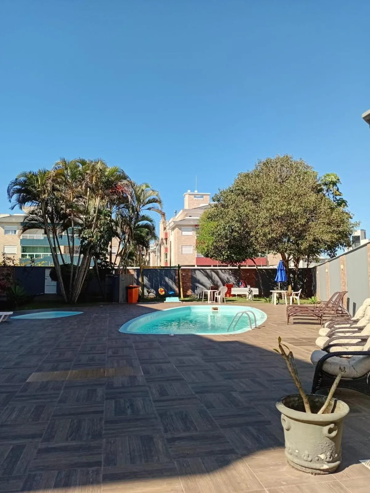 Swimming pool in Gentil Hotel