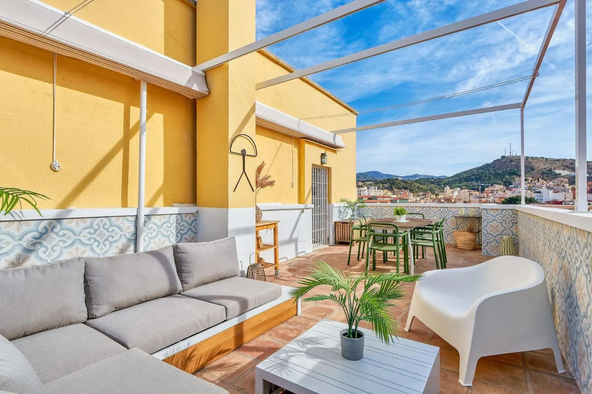San Juan Penthouse in Malaga by Solaga Holiday Homes San Juan Penthouse in Malaga by Solaga Holiday Homes