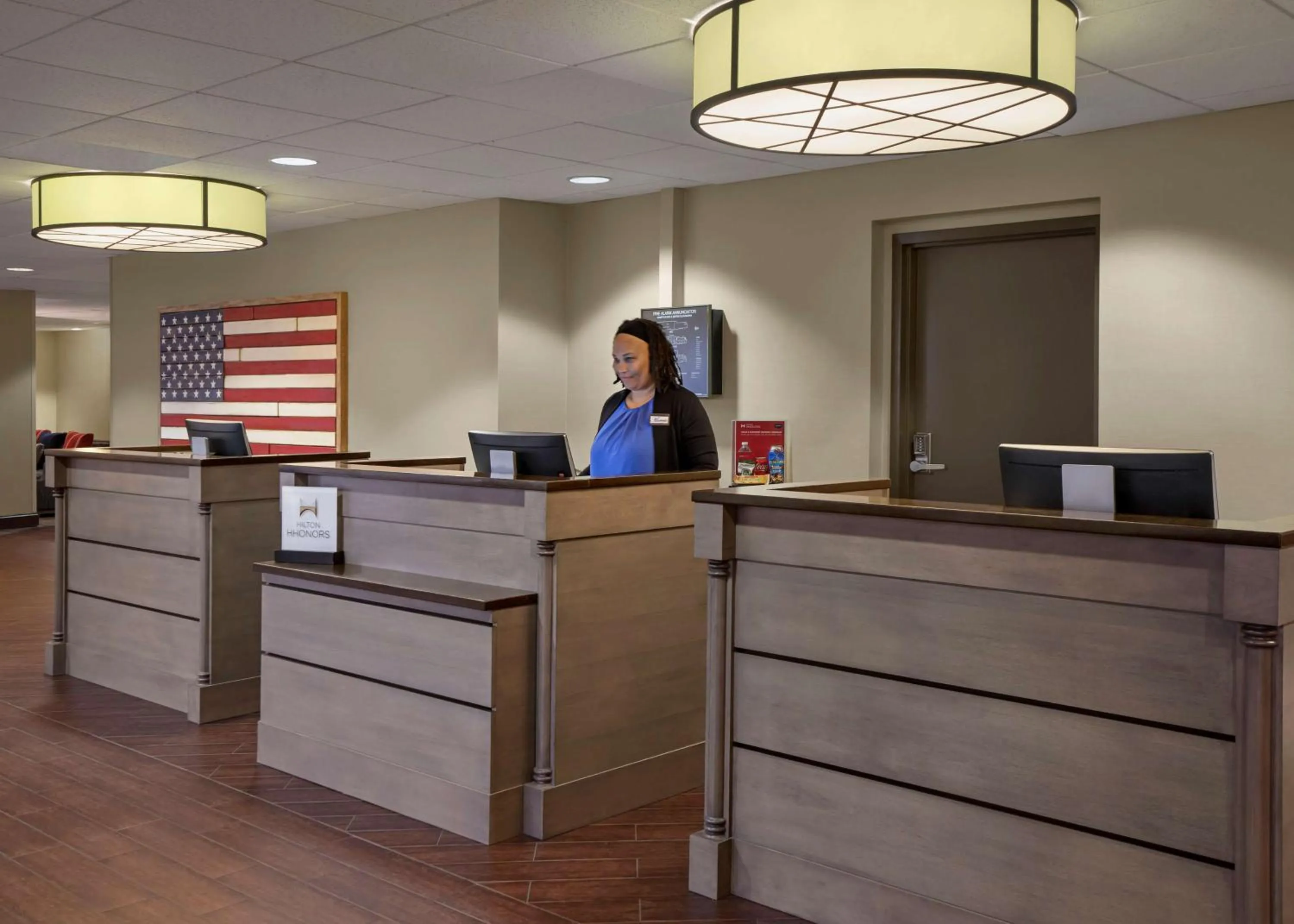 Lobby or reception in Hampton Inn & Suites Alexandria Old Town Area South