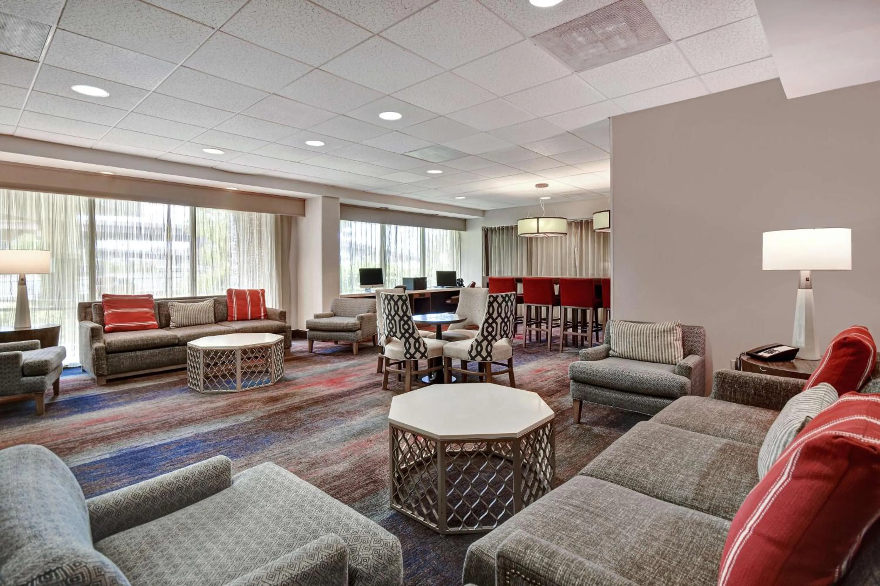 Lobby or reception in Hampton Inn & Suites Alexandria Old Town Area South