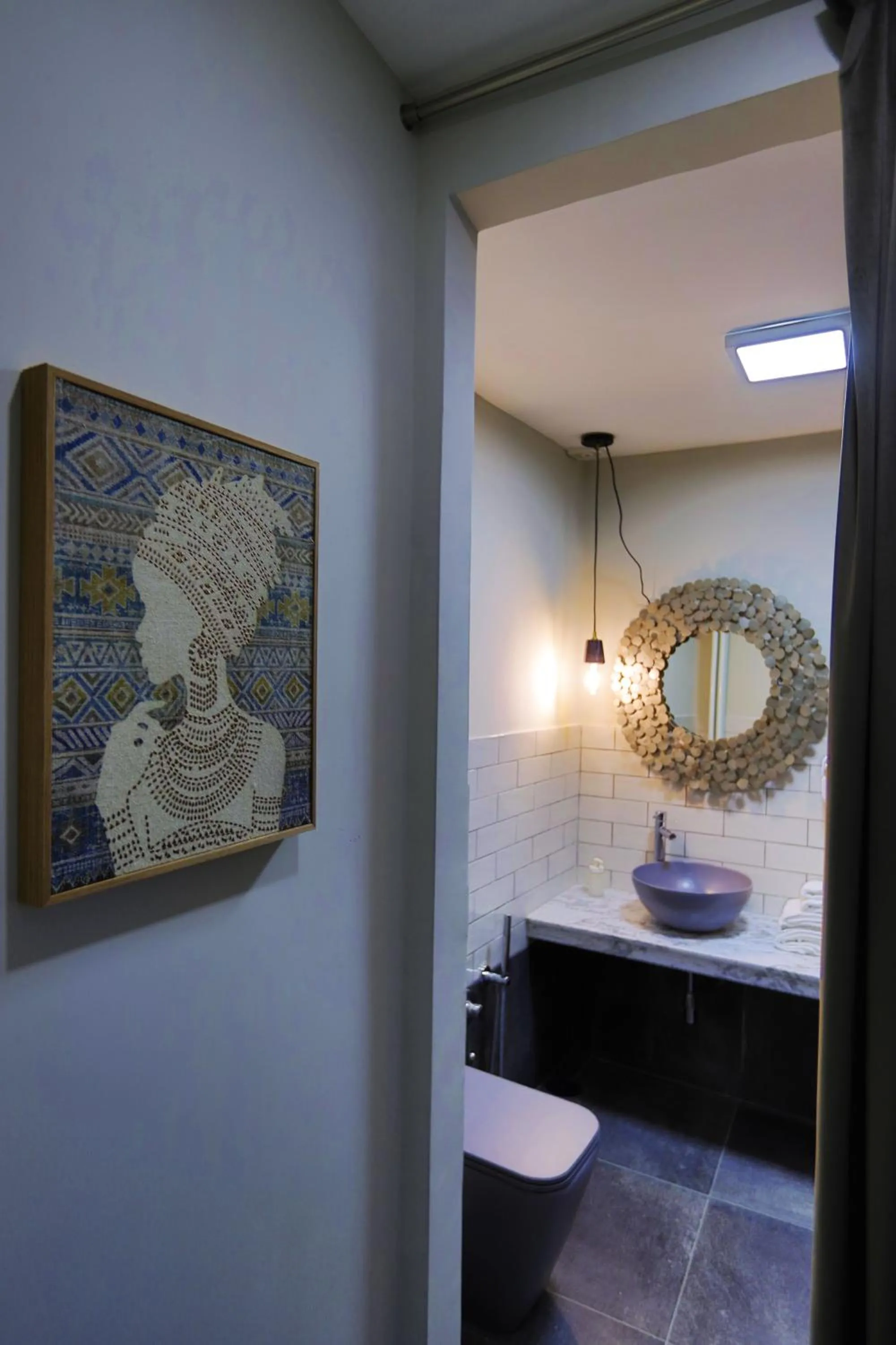 Photo of the whole room in PORTO 53