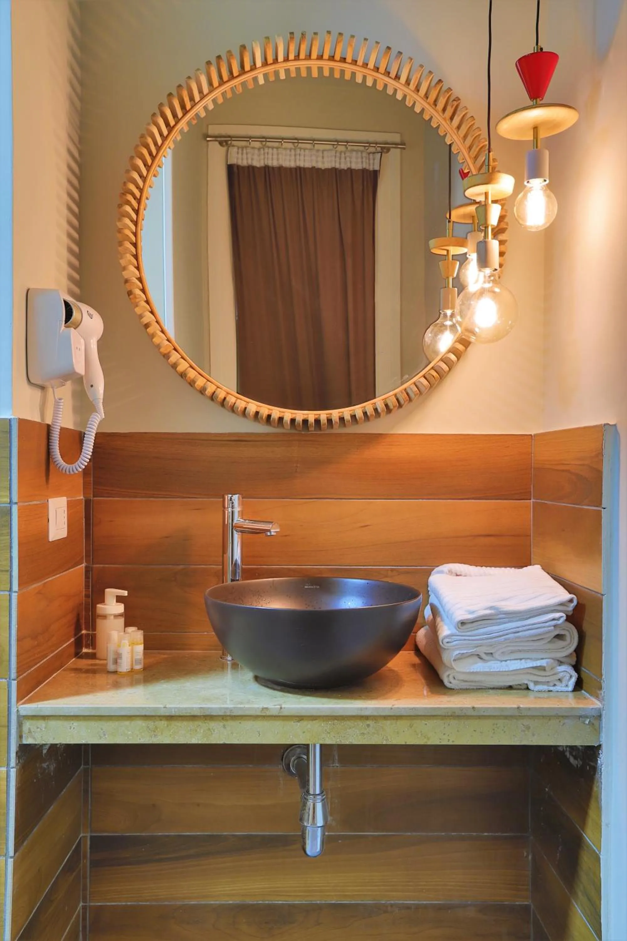 Bathroom in PORTO 53