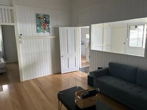 Living room in Maryborough City Motel