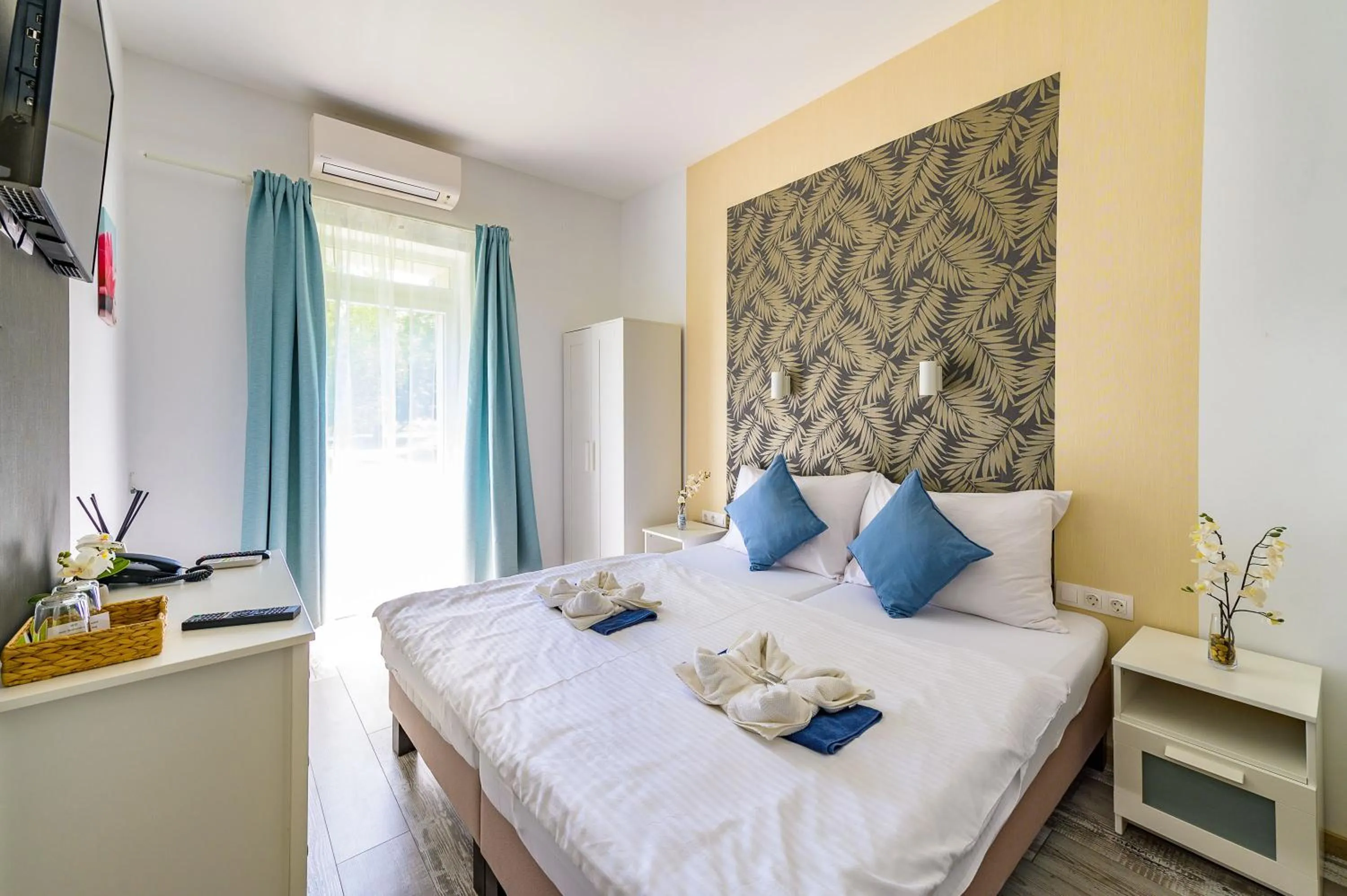 Bed in Herczeg Udvarház Poroszló