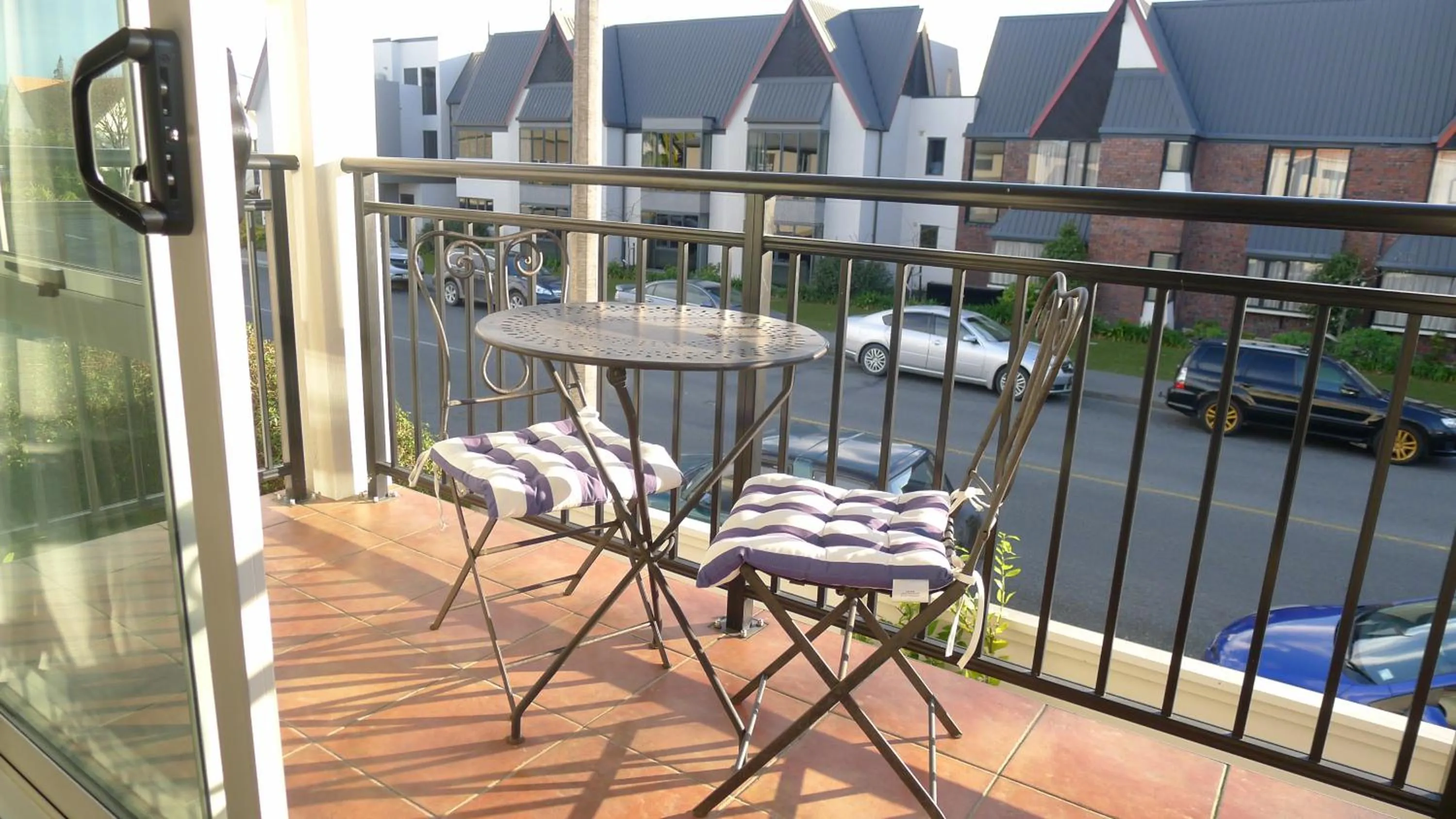 Patio in Lugano Motor Lodge