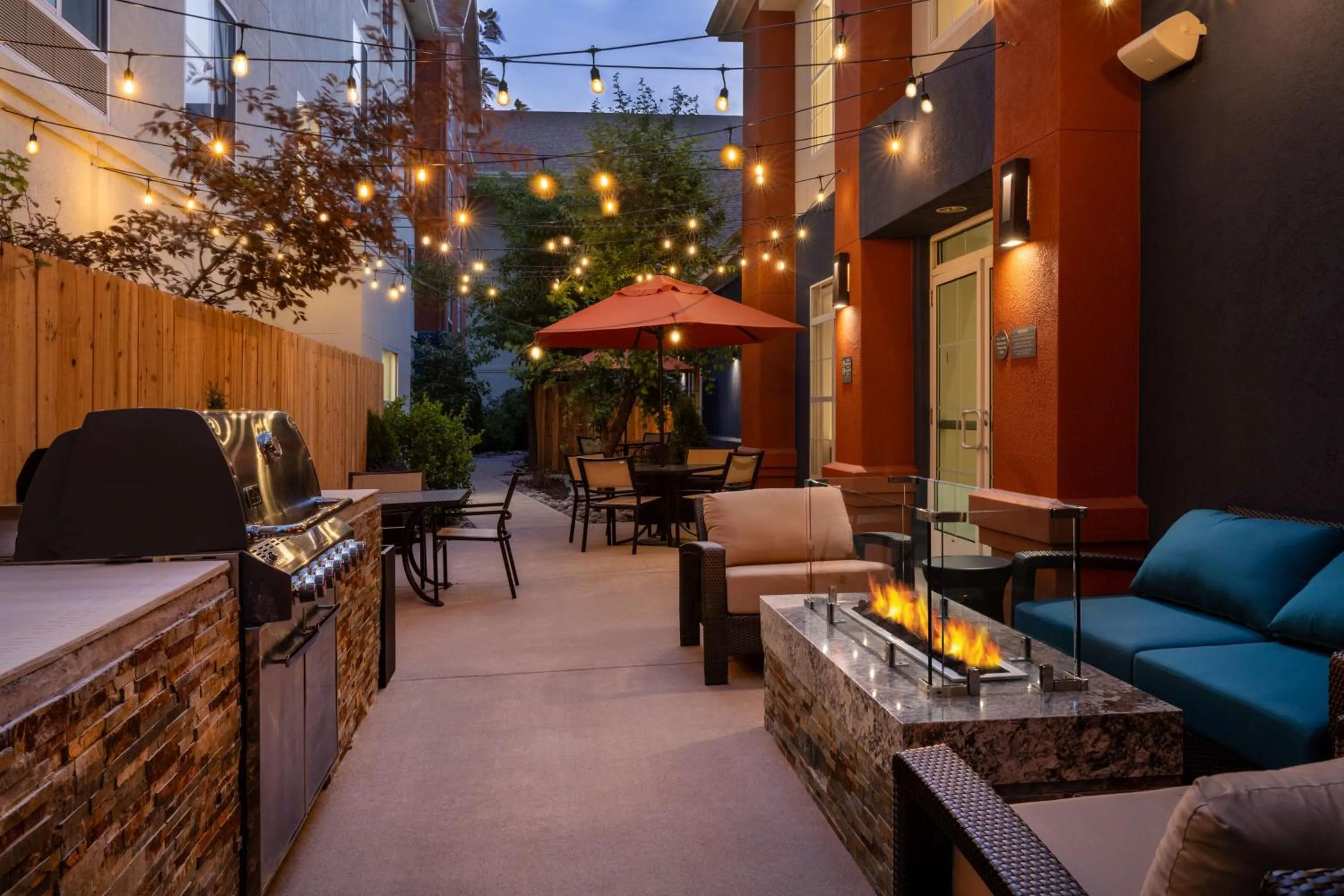 Patio in Hyatt House Colorado Springs Airport