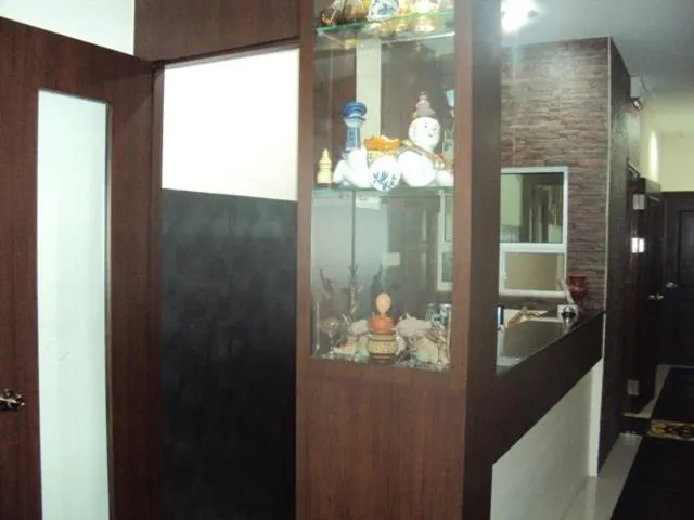 OYO 728 Tai Pan Hotel