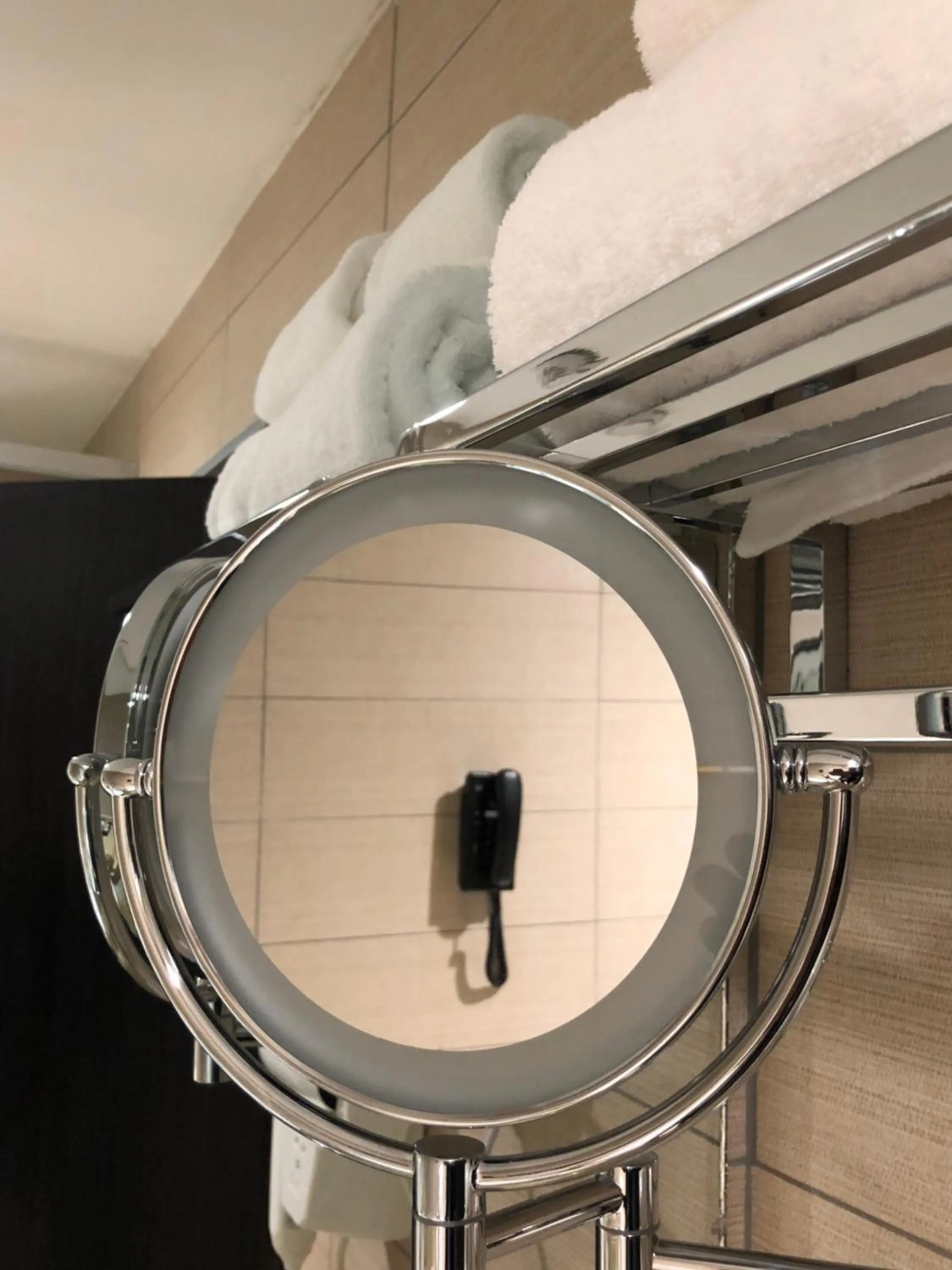 Bathroom in Monty Suites & Golf