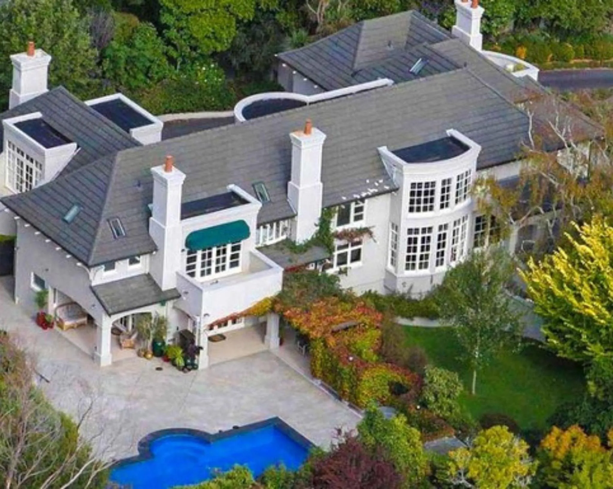 Bird's eye view in Greenmantle Estate Hotel