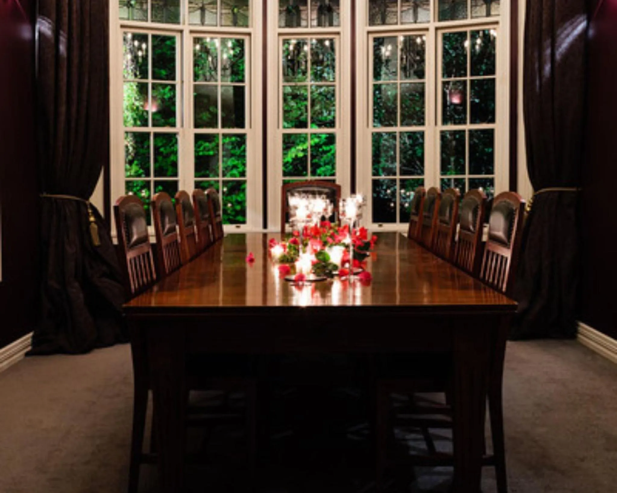 Restaurant/places to eat in Greenmantle Estate Hotel