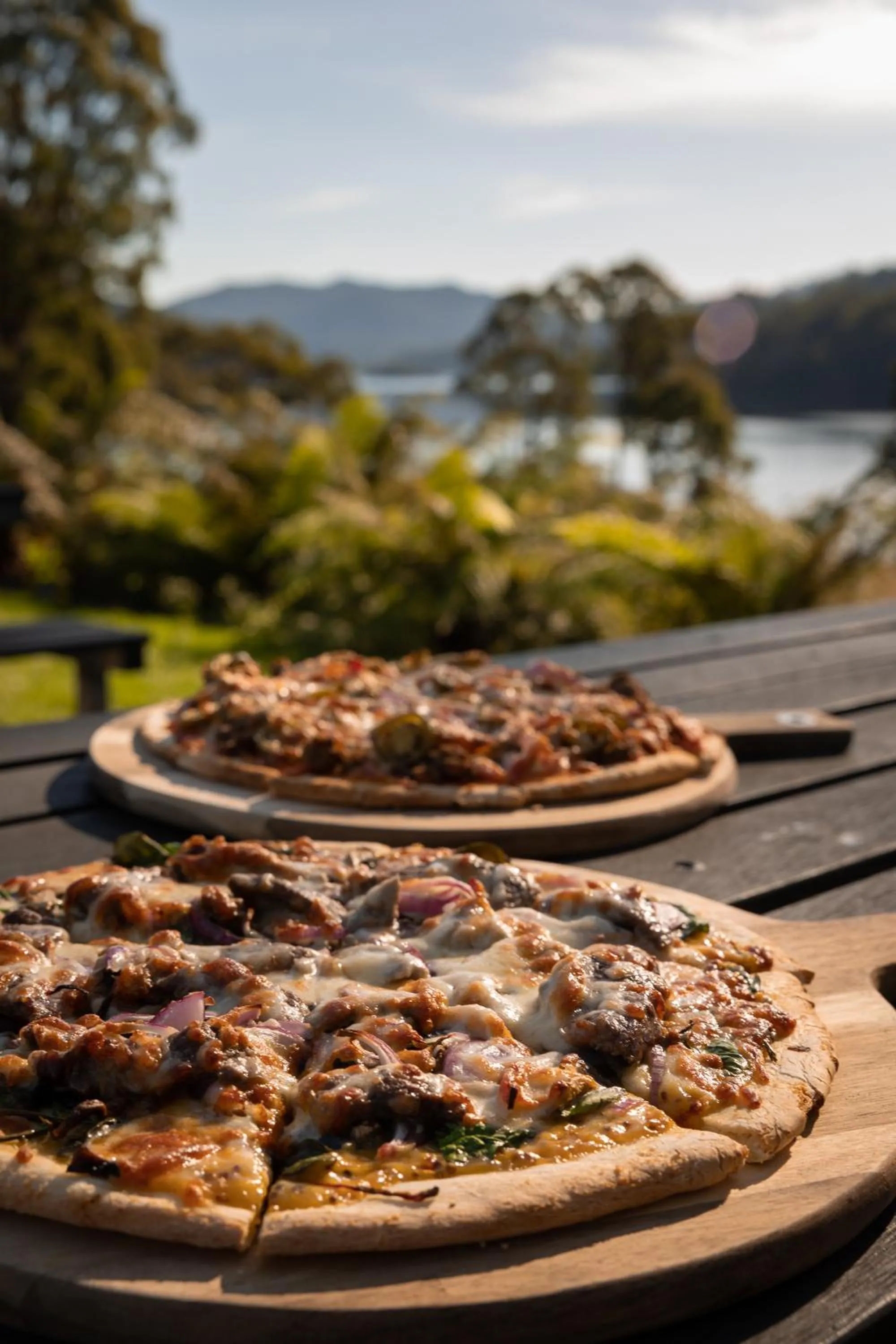 Restaurant/places to eat in Tullah Lakeside Lodge