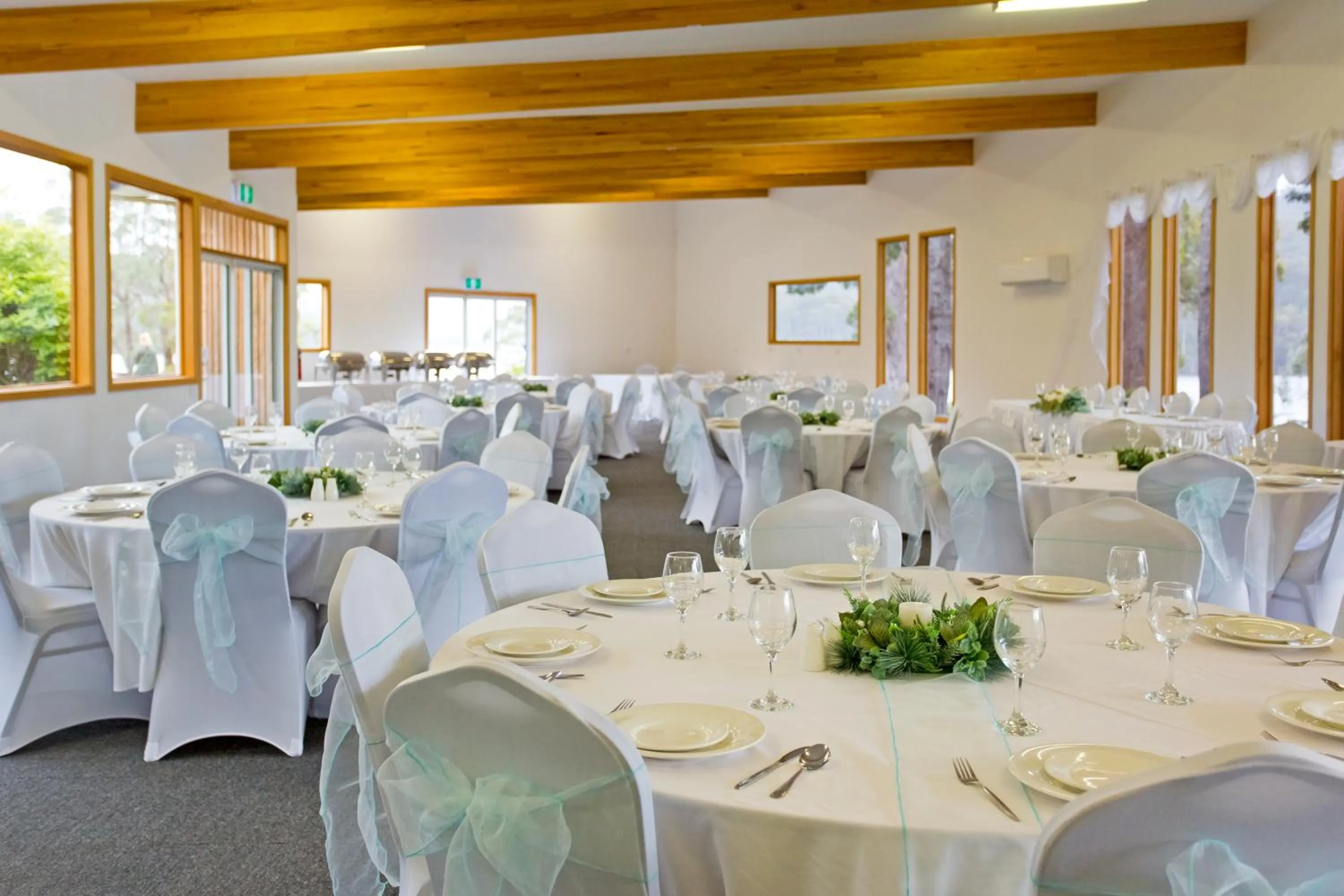 Meeting/conference room in Tullah Lakeside Lodge