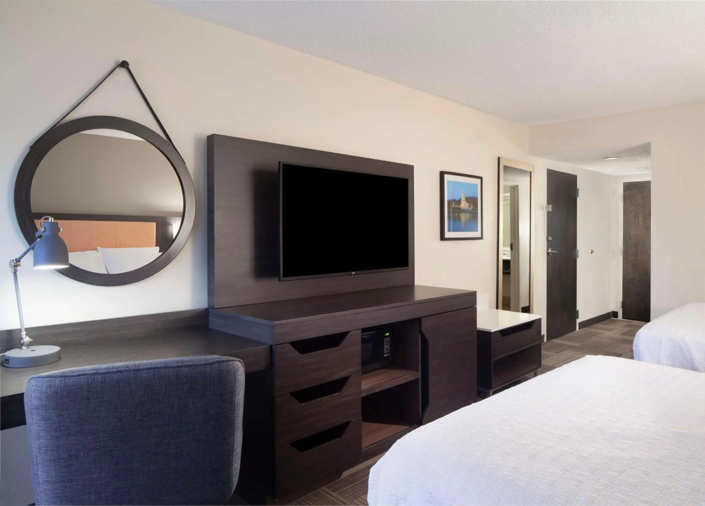 Bedroom, Bed in Hampton Inn Charleston-Southridge