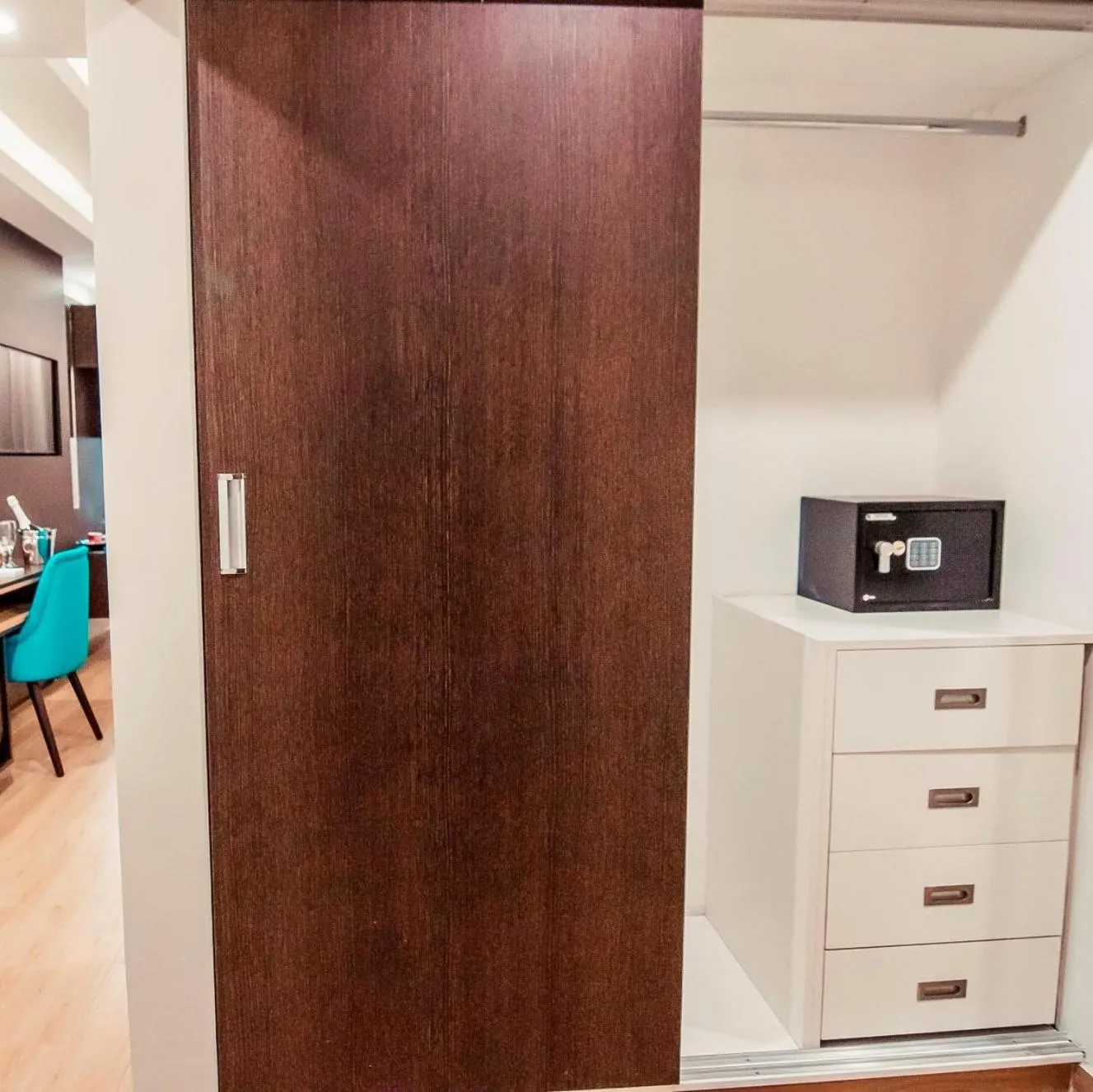 Photo of the whole room in Hotel Diamond Lima