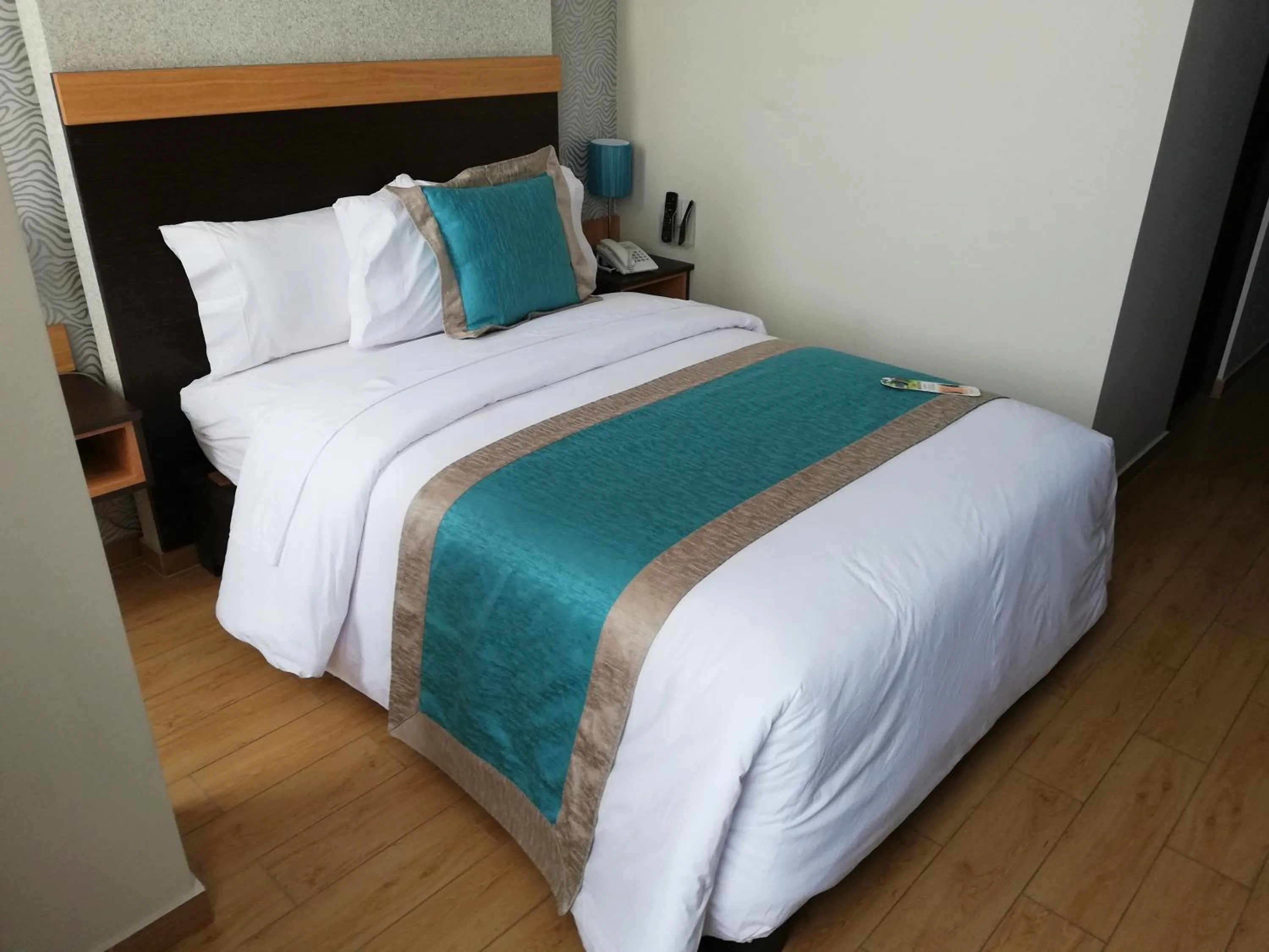 Bed in Hotel Diamond Lima