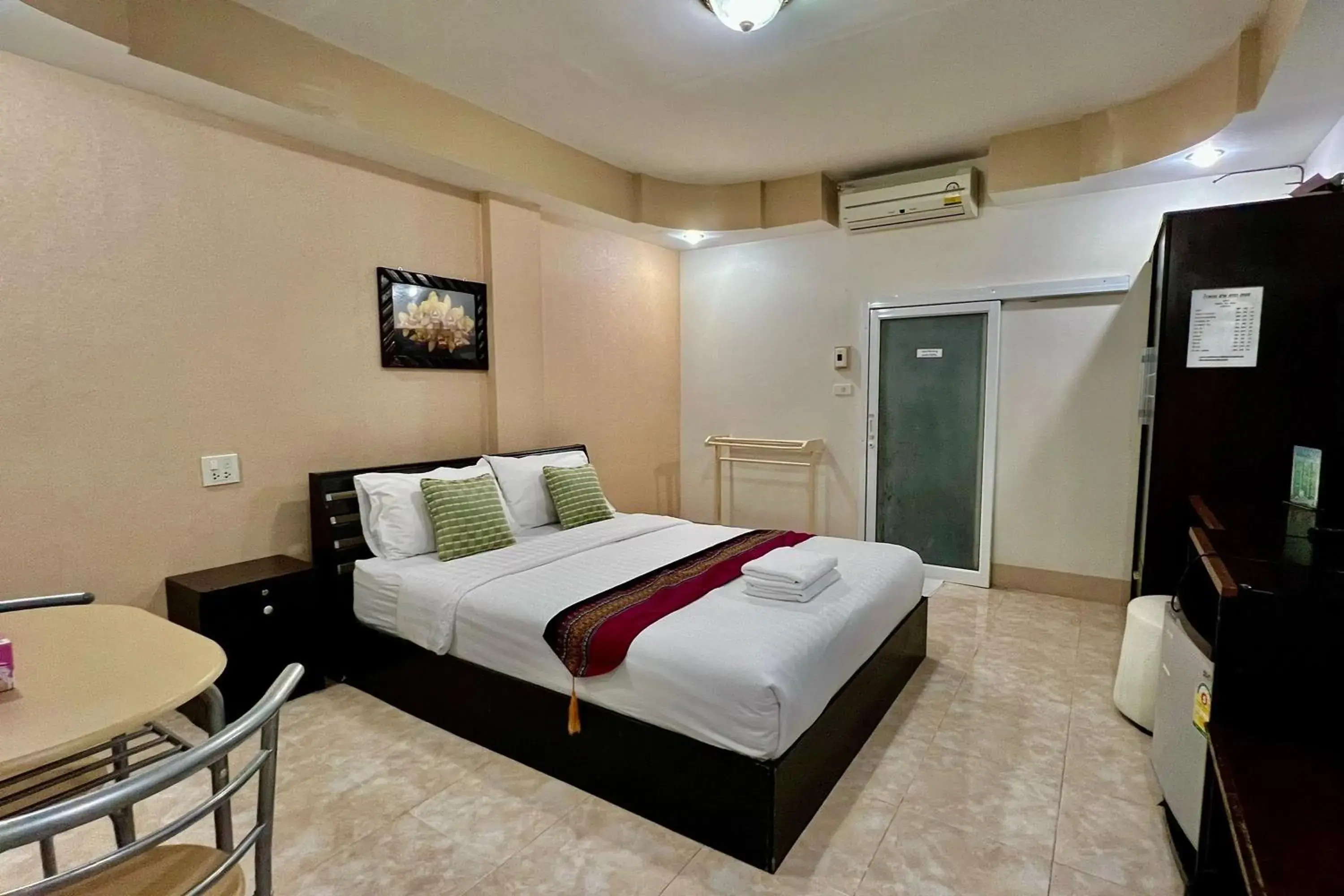 Nan Thara Place Nan Thara Place