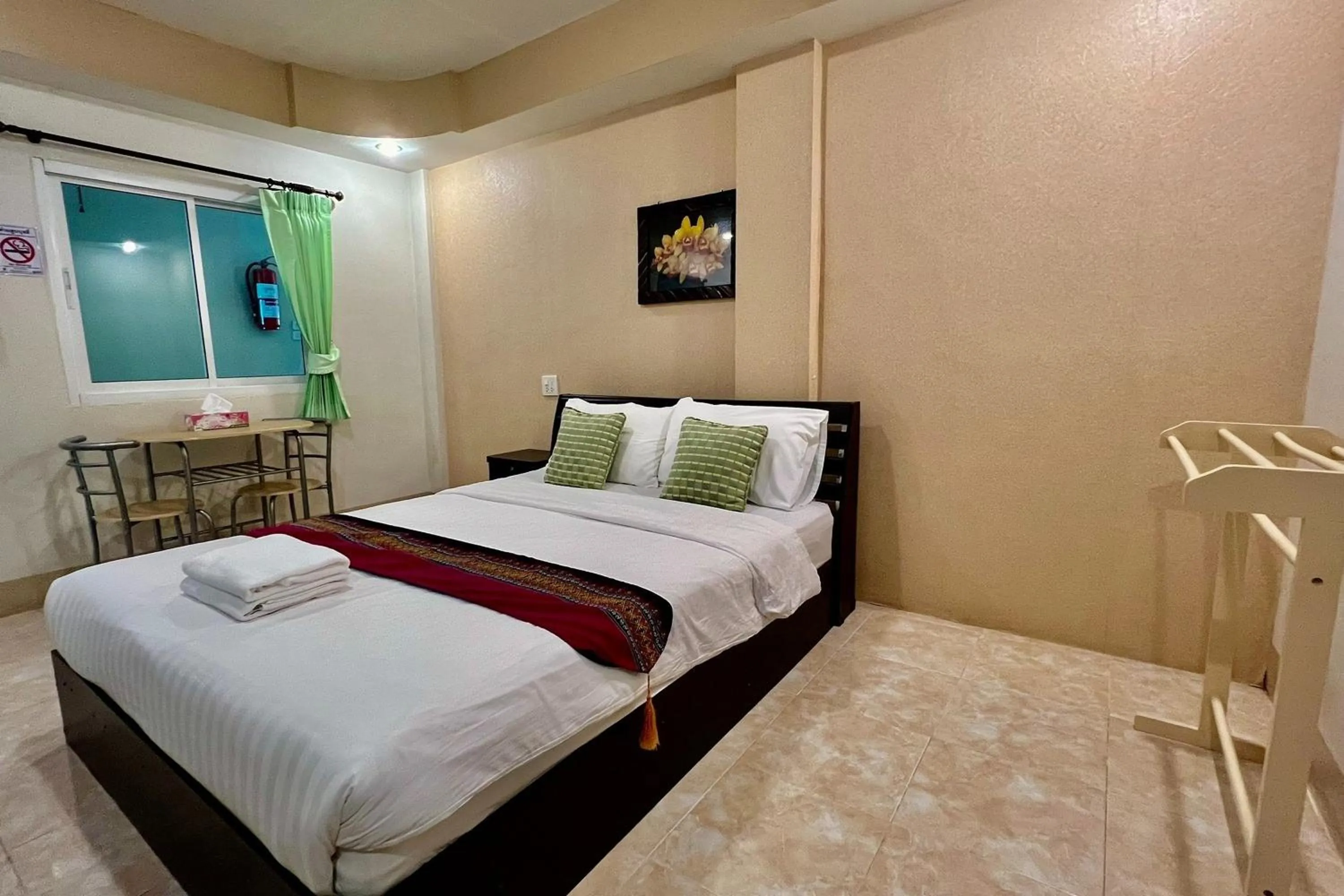 Bed in Nan Thara Place