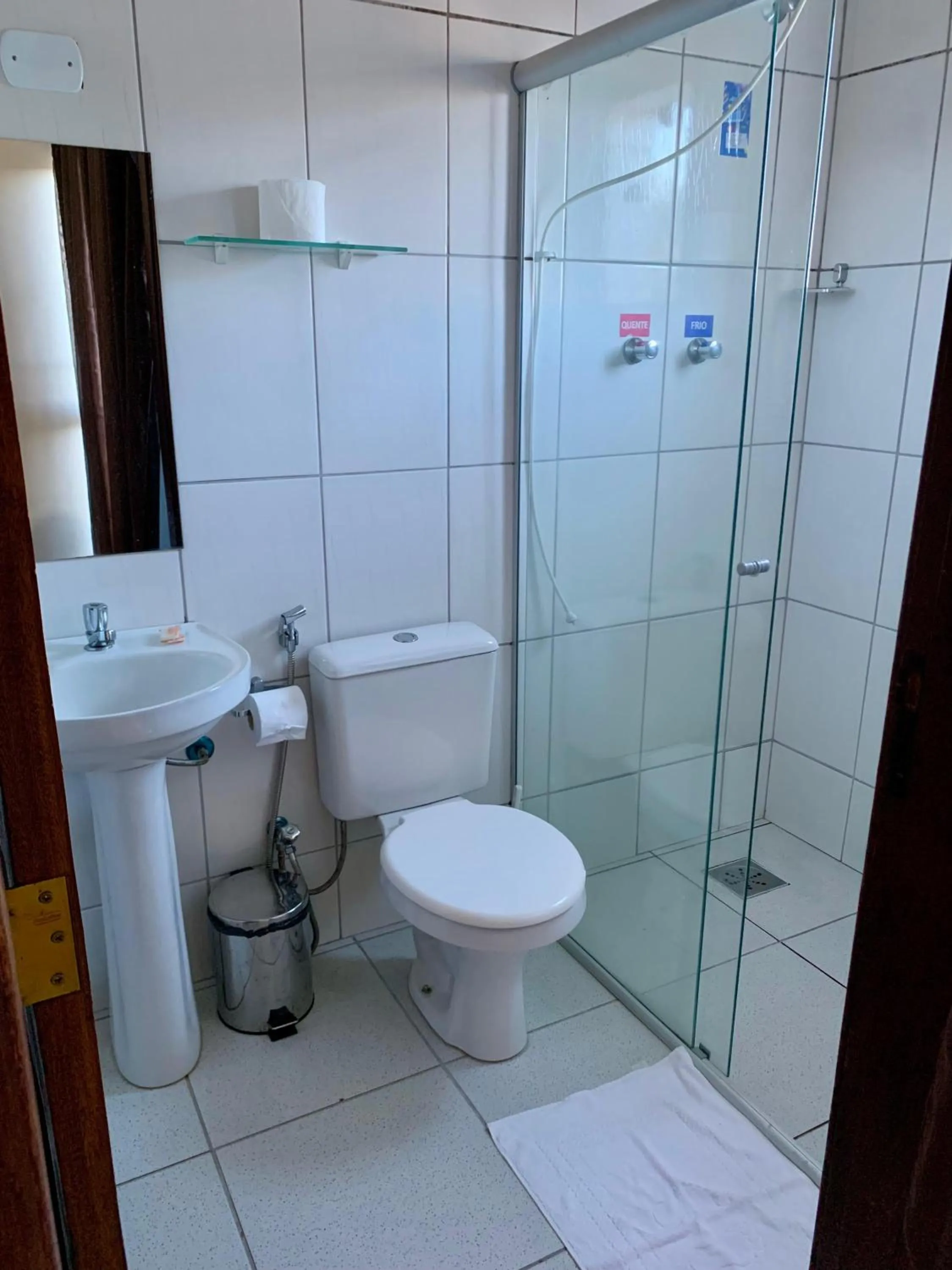 Bathroom in Pousada do Guinda DIAMANTINA -MG