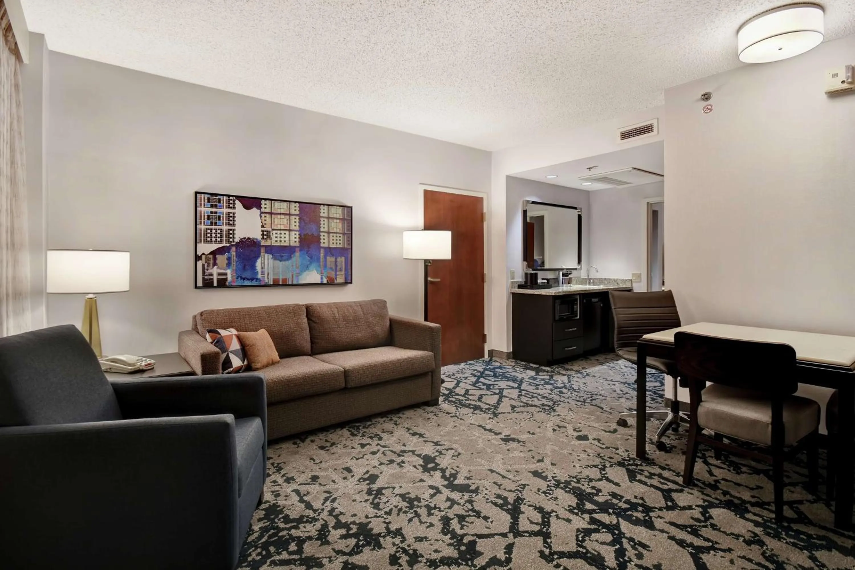 Bedroom in Embassy Suites Charleston