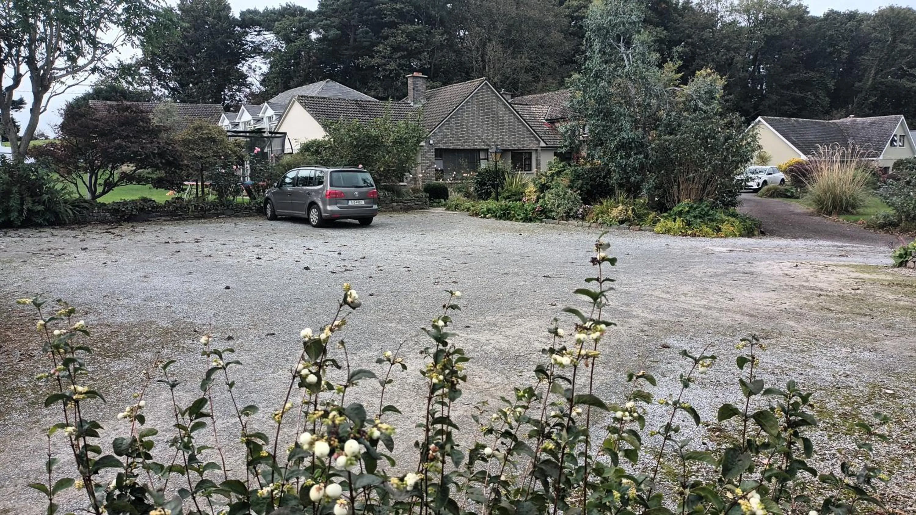 Parking in Inveraray Farm