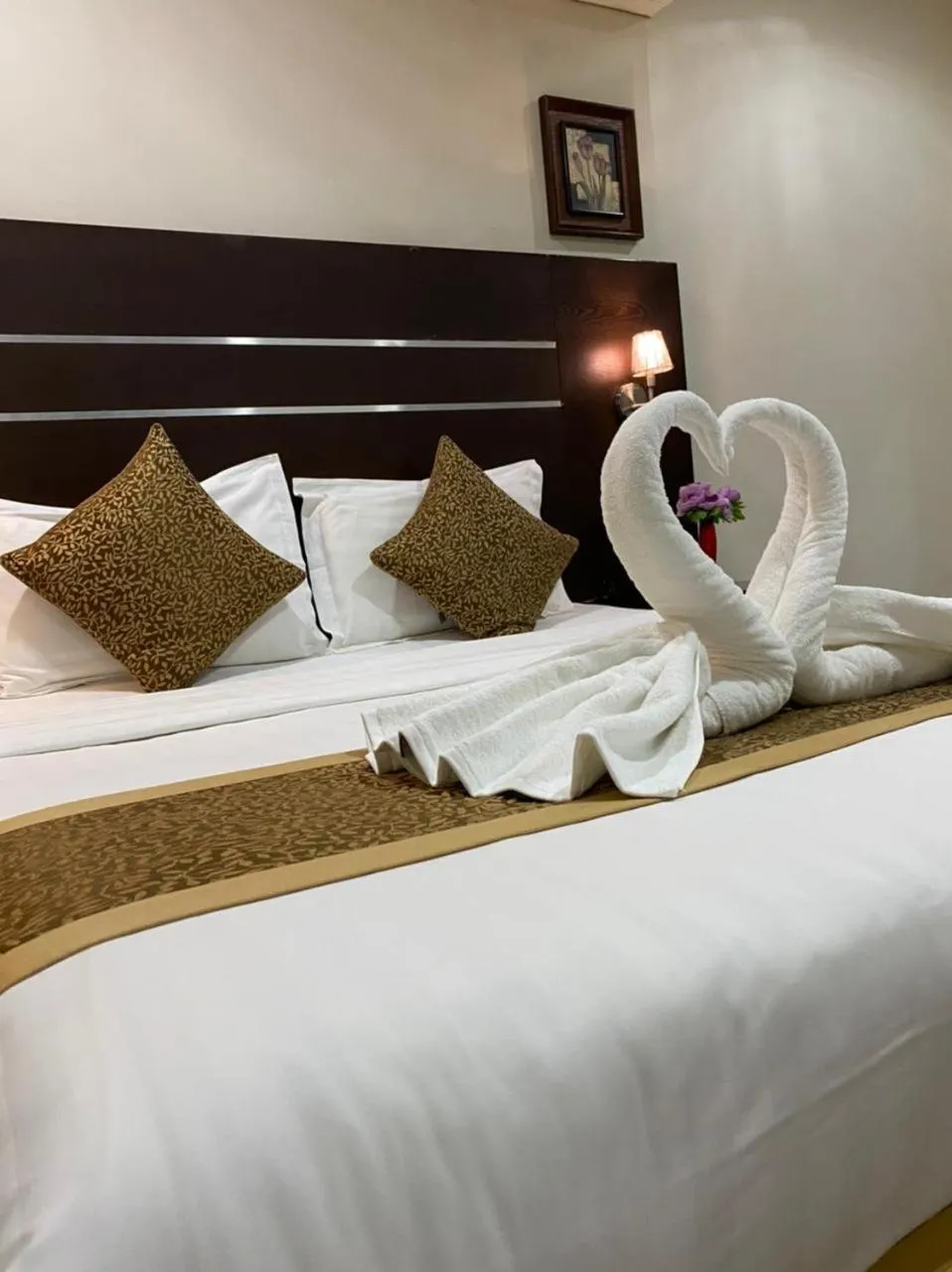 Bed in Rest Night Serviced Apartments - Al Nafal