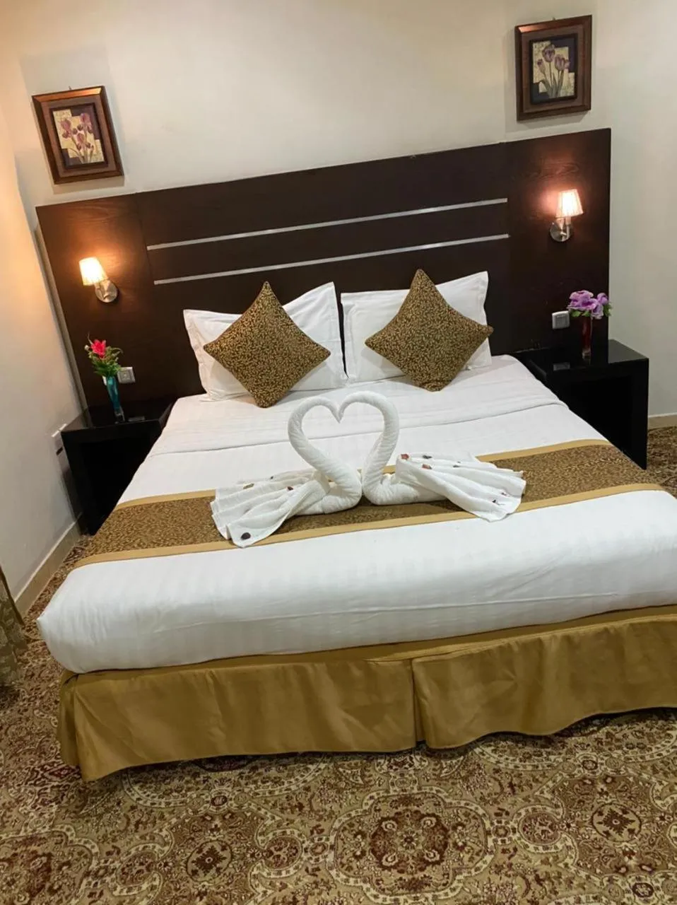 Bed in Rest Night Serviced Apartments - Al Nafal