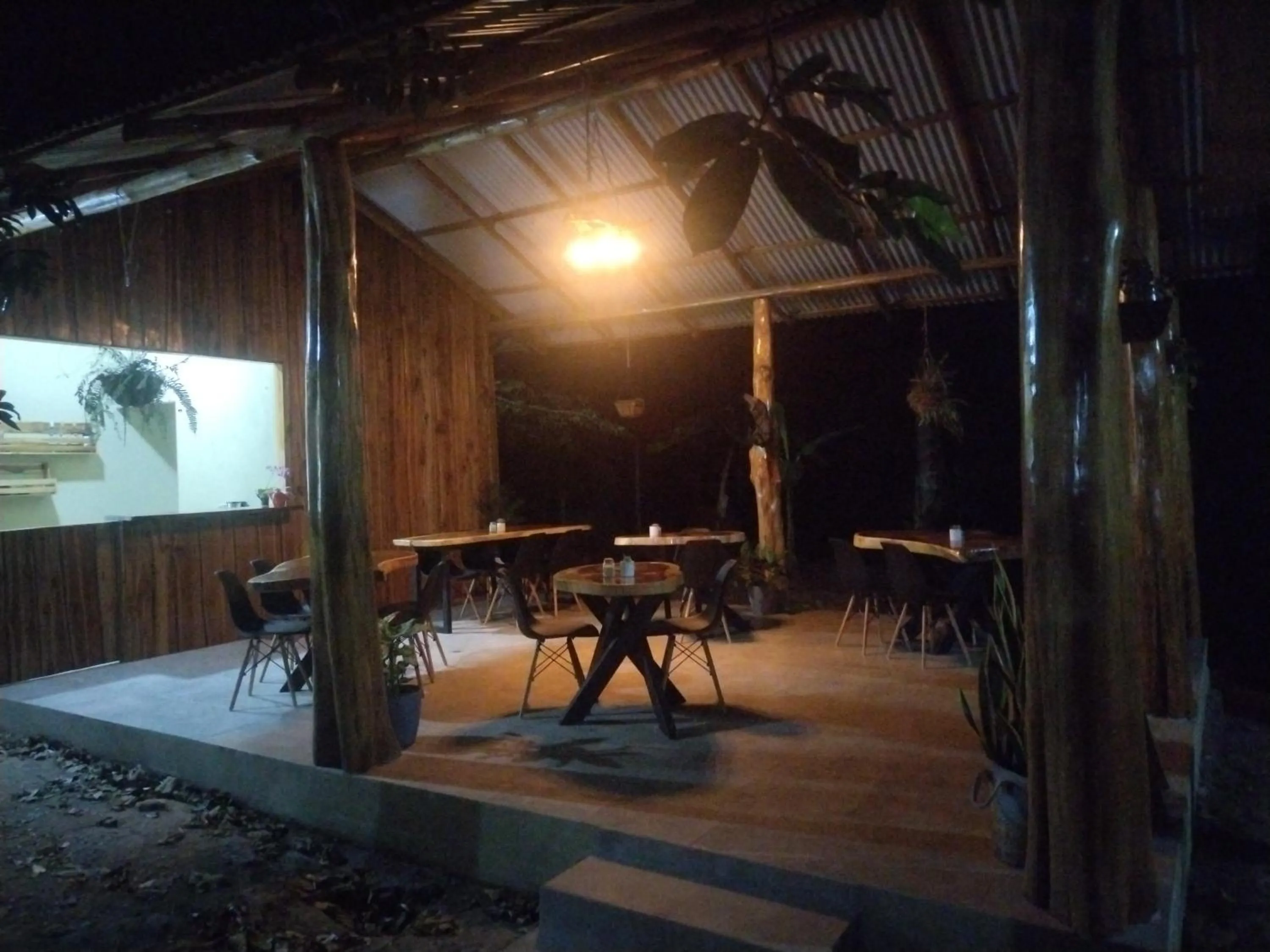 Restaurant/places to eat in El Gecko Hotel & Tours