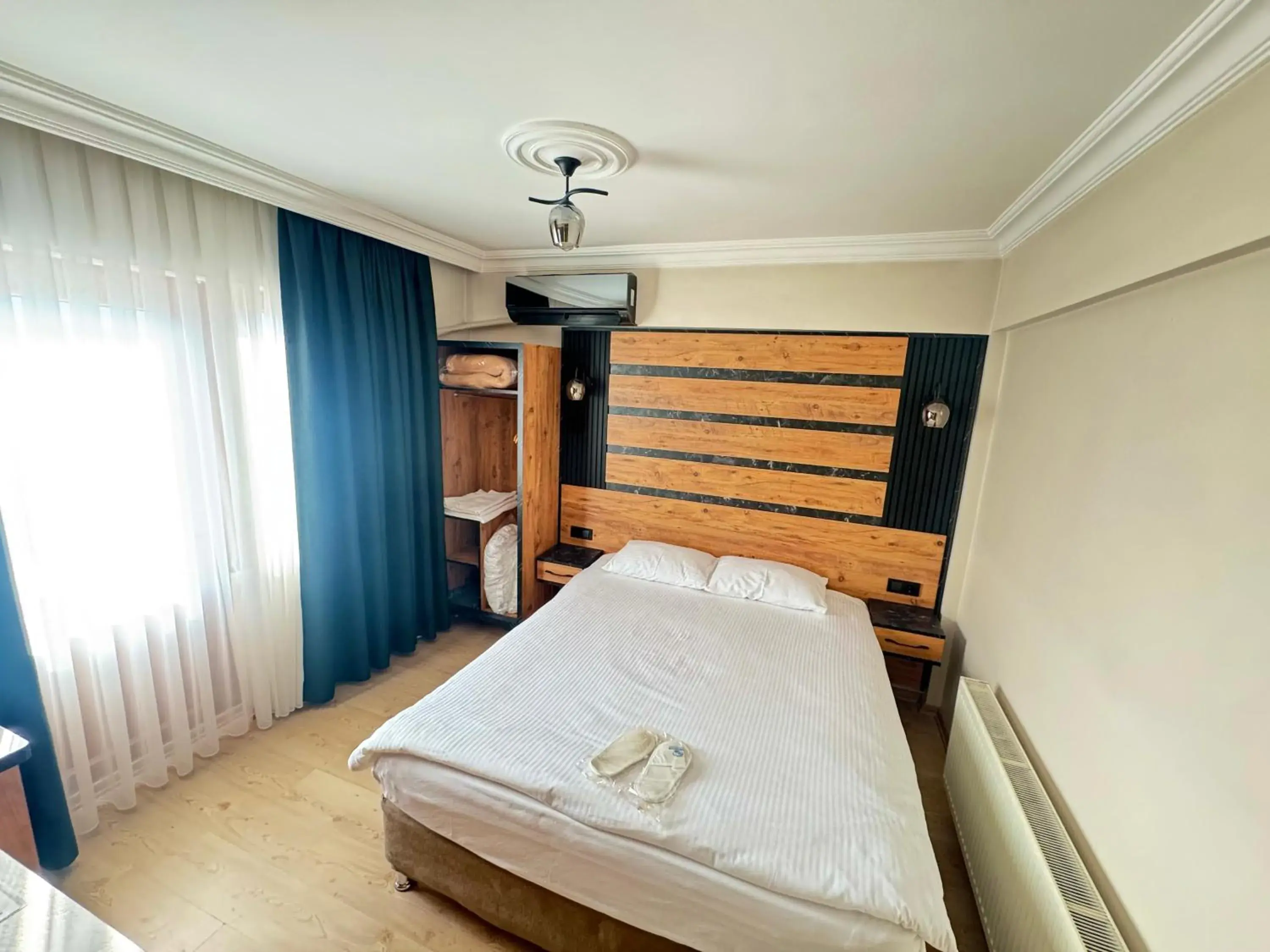 Double Room with Balcony in Amasra Ceylin Otel Double Room with Balcony in Amasra Ceylin Otel