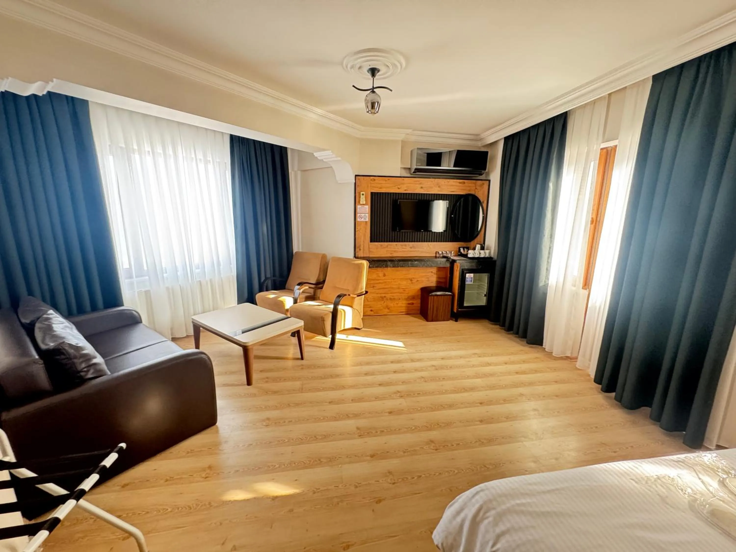 Photo of the whole room, Bed in Amasra Ceylin Otel