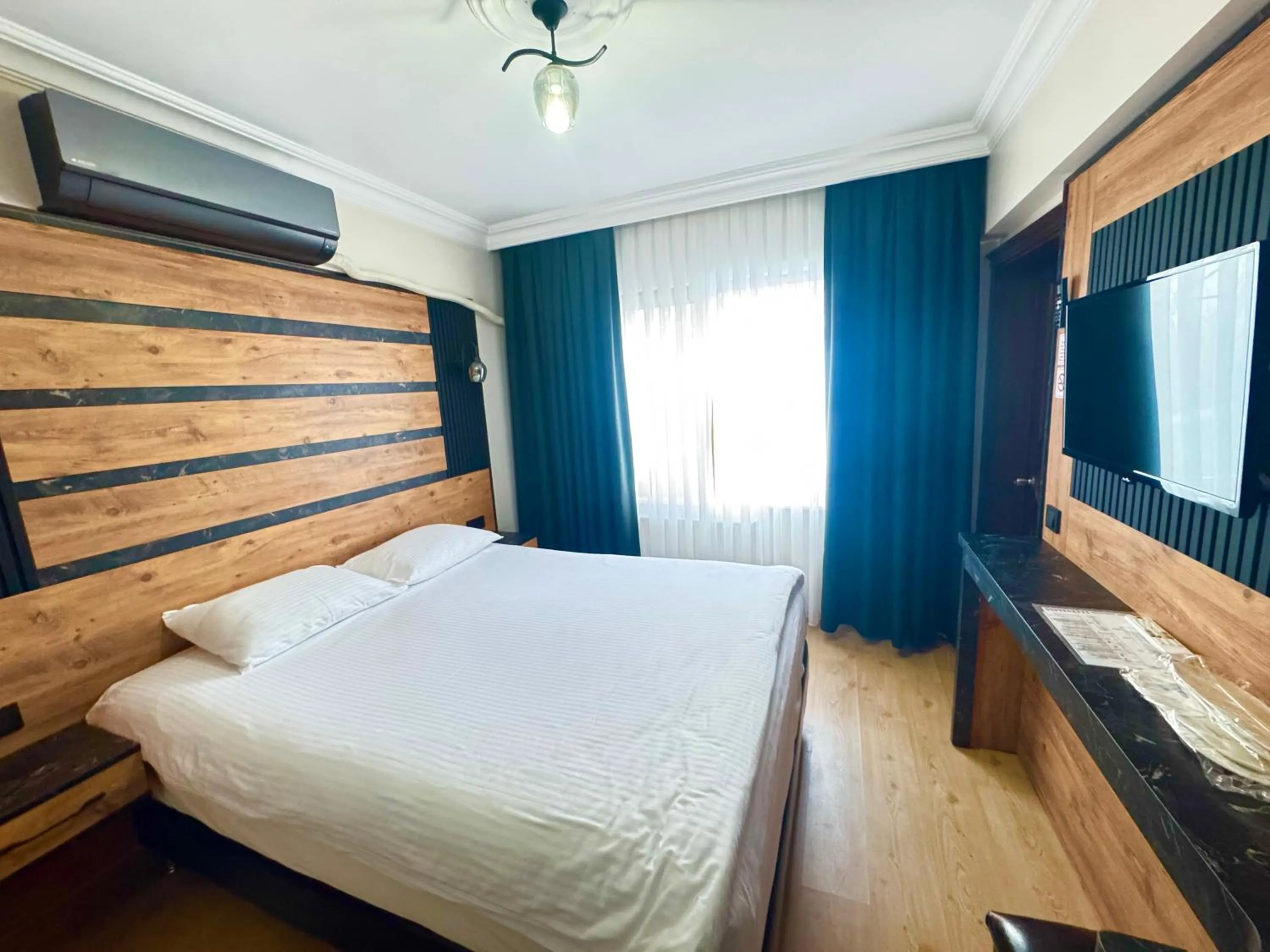 Photo of the whole room, Bed in Amasra Ceylin Otel