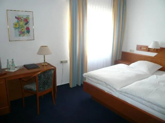 Bed in Hotel Kaiserhof