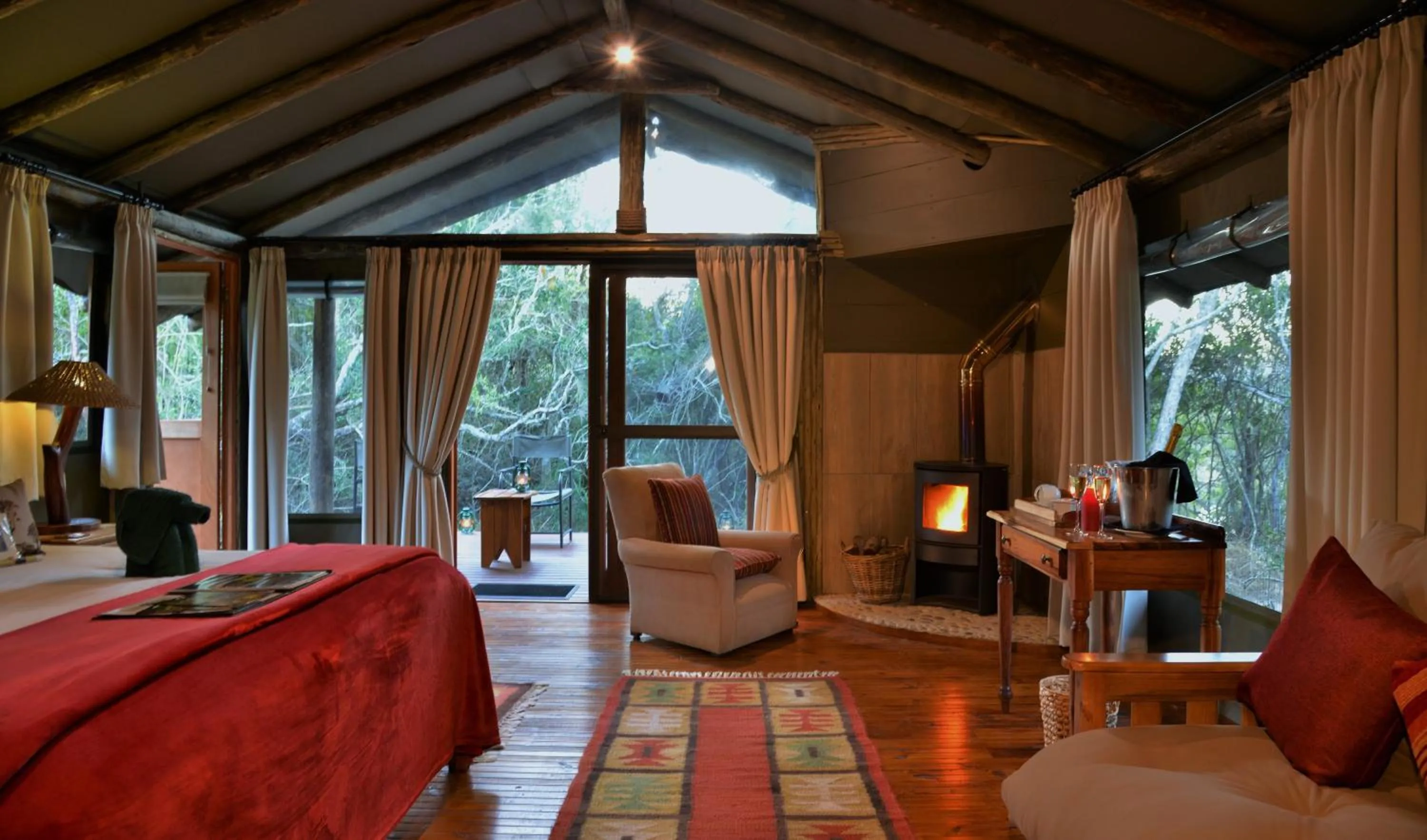 Photo of the whole room, Bed in Sibuya Game Reserve and Lodge