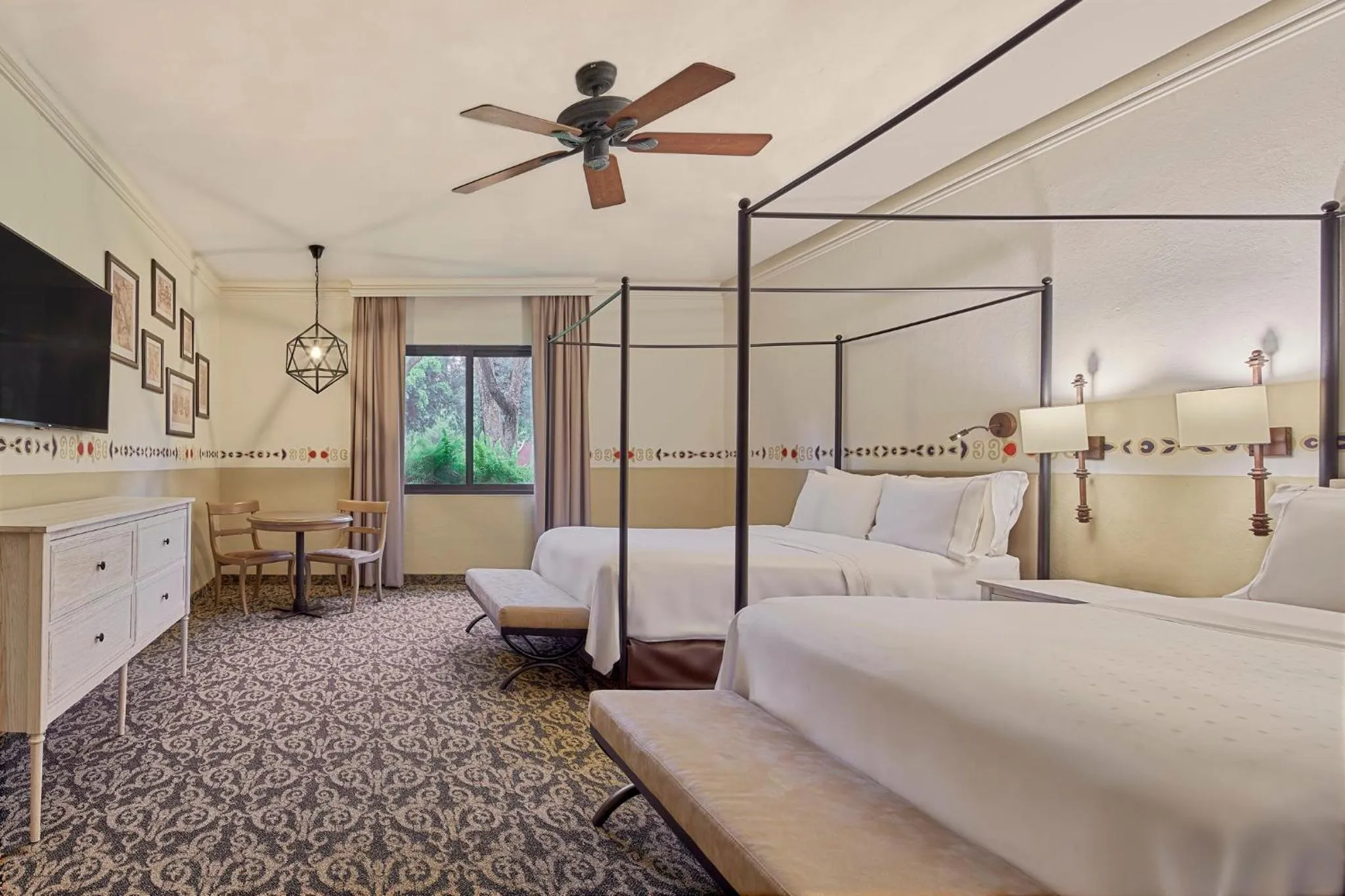 Bedroom, Bed in Fiesta Americana Hacienda Galindo Resort & Spa