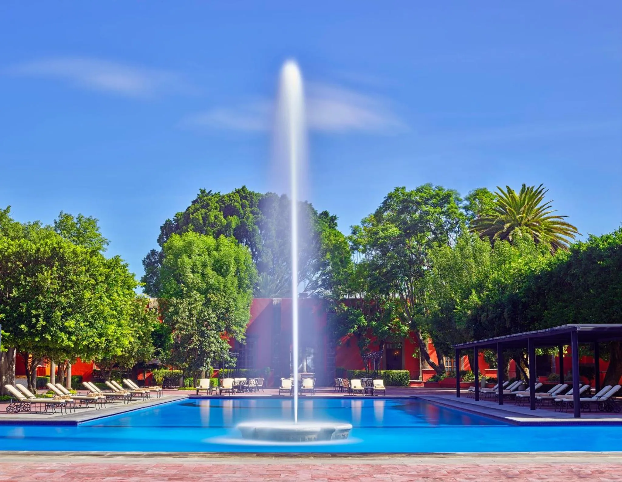Swimming pool in Fiesta Americana Hacienda Galindo Resort & Spa