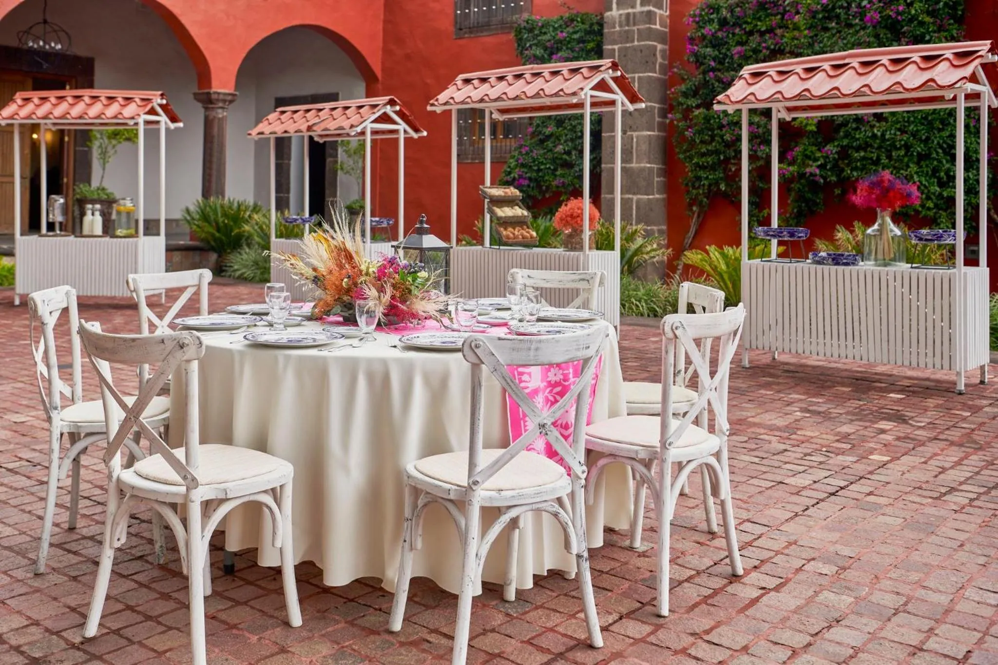 Restaurant/places to eat in Fiesta Americana Hacienda Galindo Resort & Spa